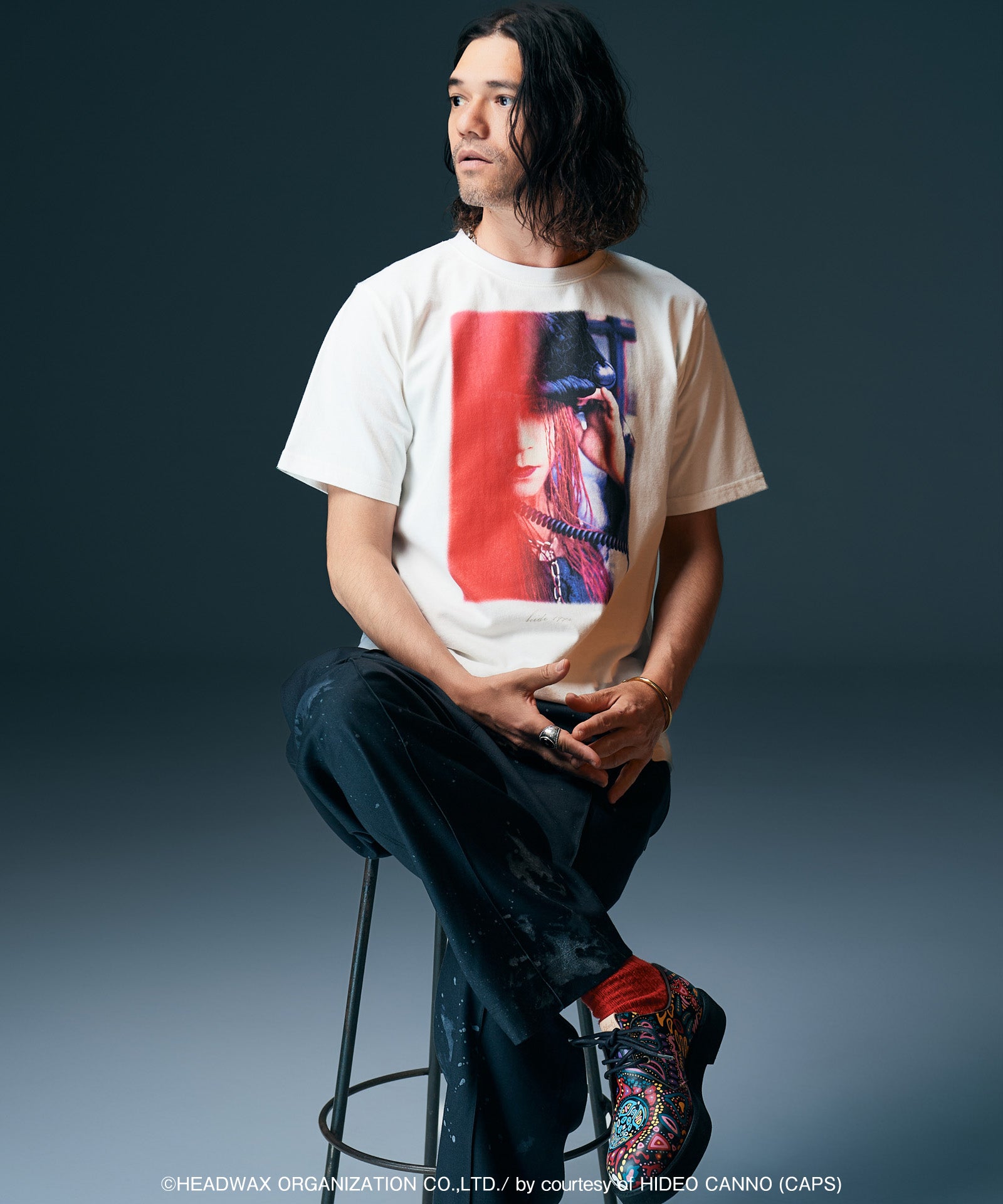GB0226/HD09 : hide Red Gradation T-Shirt | glamb Online Store