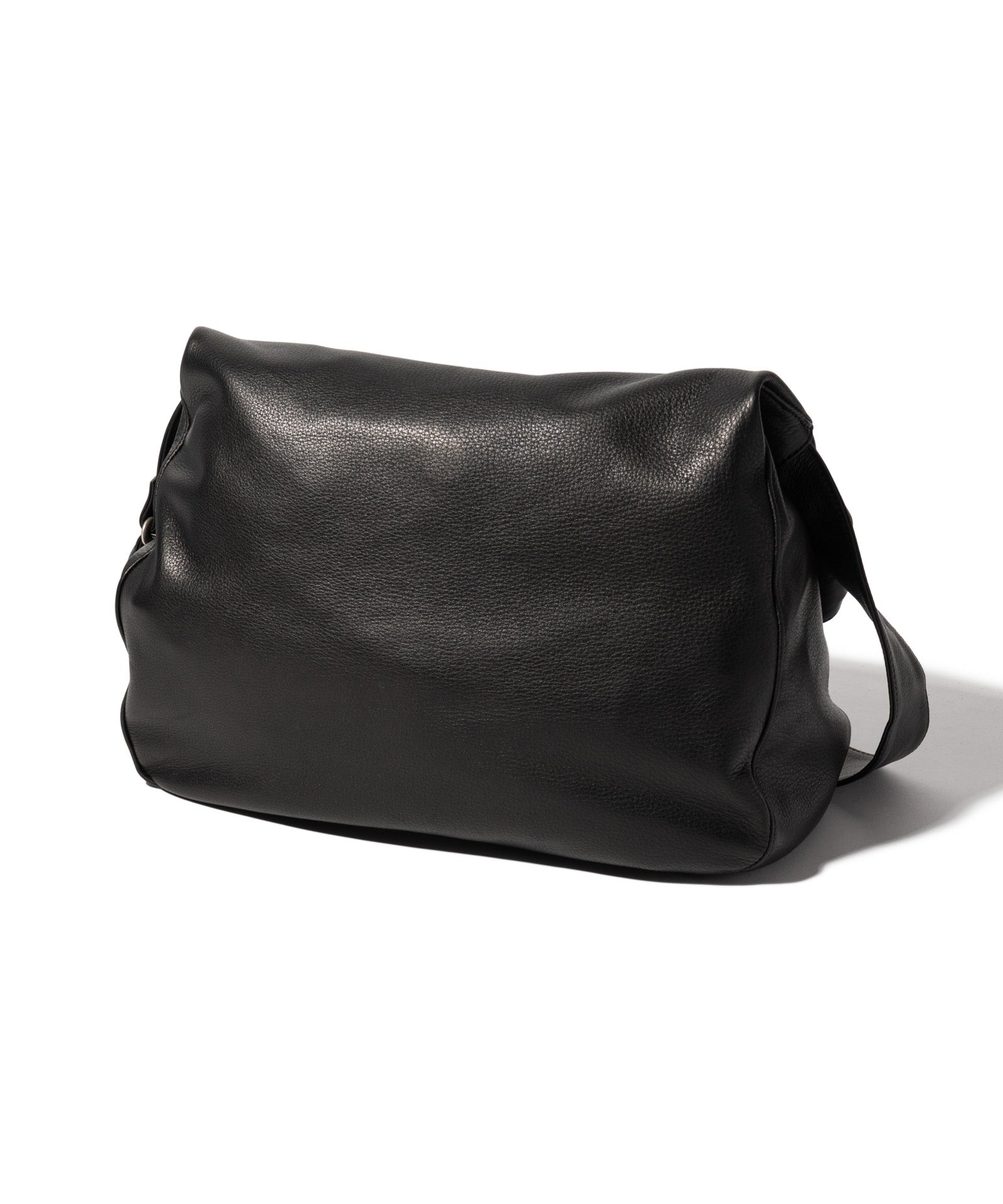 GB0126/AC15 : MARO Leather Bag / Maro Leather Bag | glamb Online