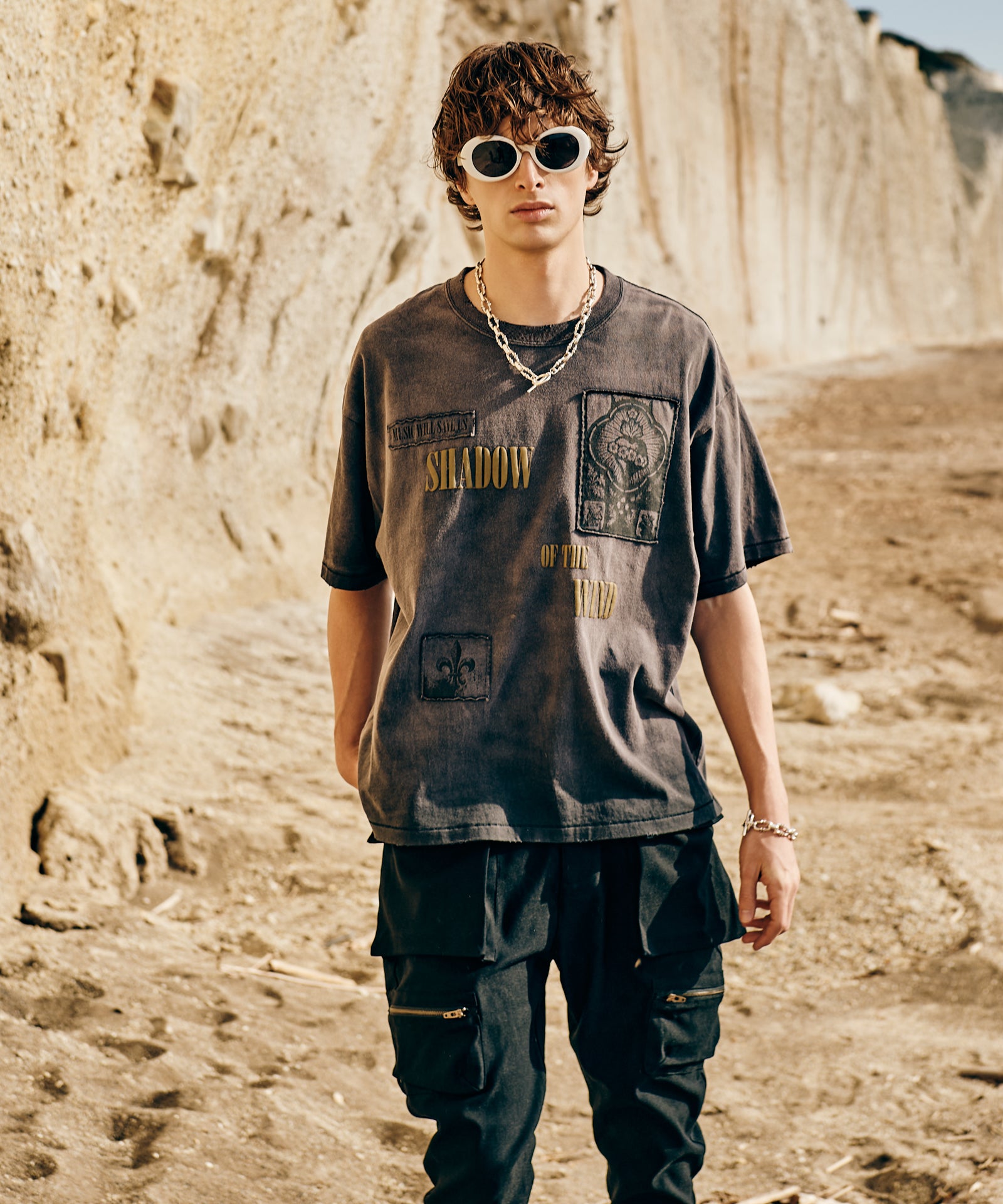 H:186 / C:89 / W:71 / H:92 着用サイズ:M