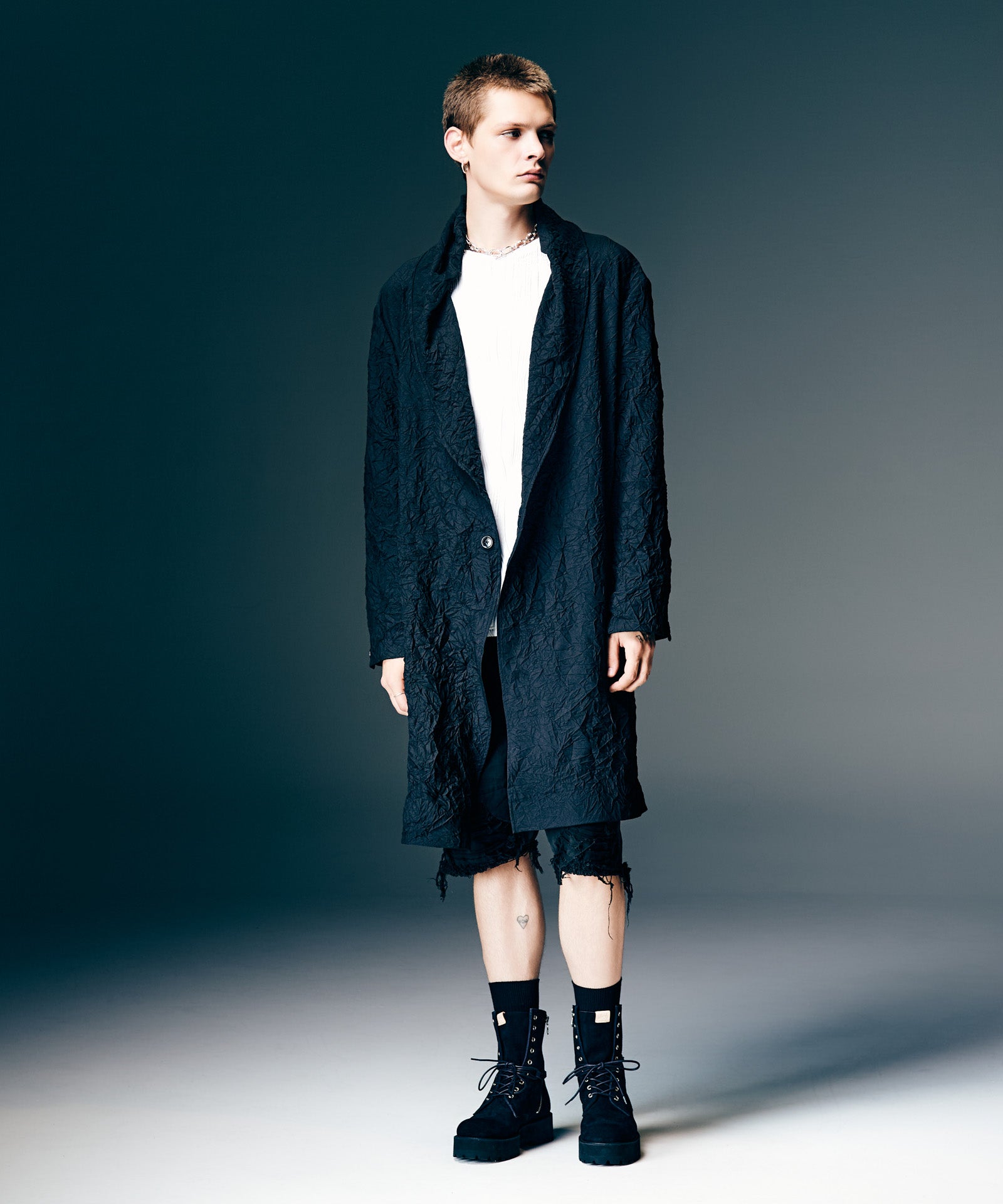 H:187 / C:92 / W:74 / H:91 着用サイズ:M