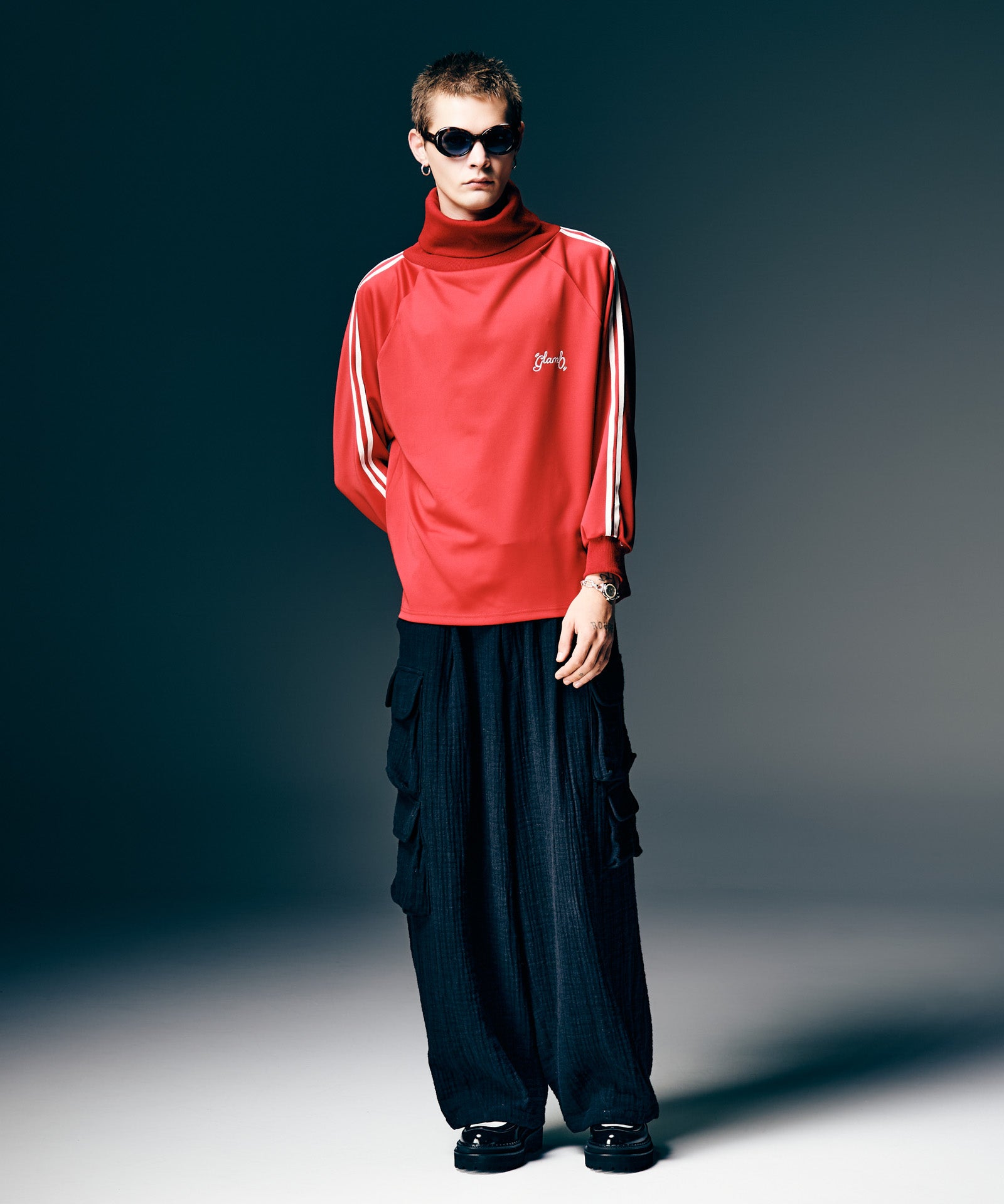 H:187 / C:92 / W:74 / H:91 着用サイズ:L