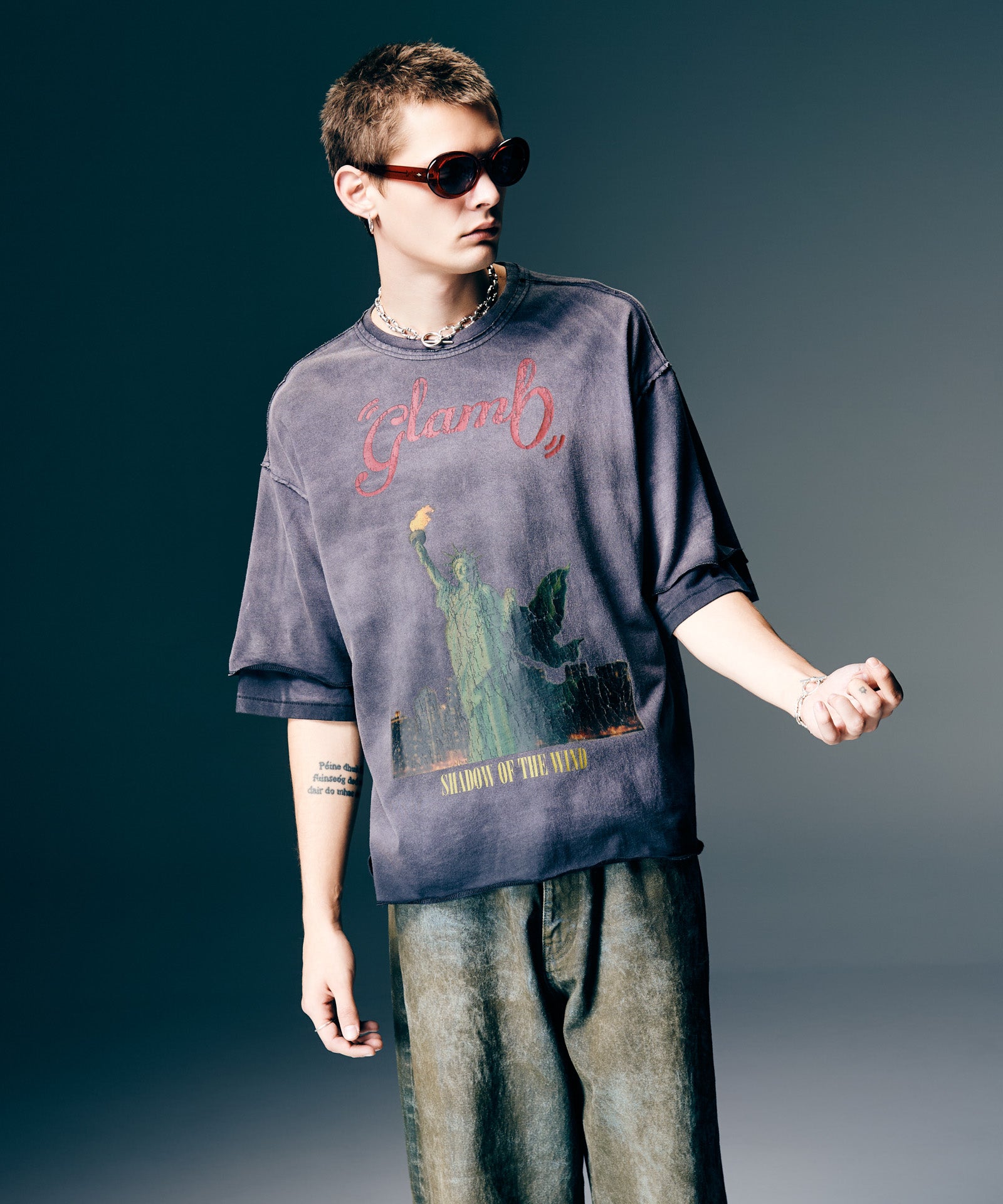 H:187 / C:92 / W:74 / H:91 着用サイズ:M