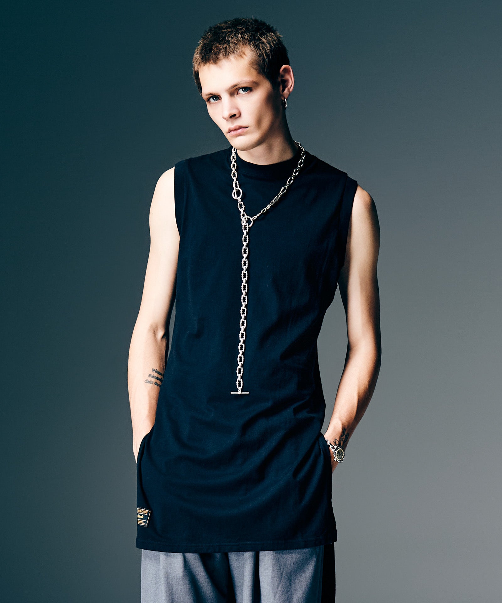 블로우 탱크탑 / 블로우 탱크탑