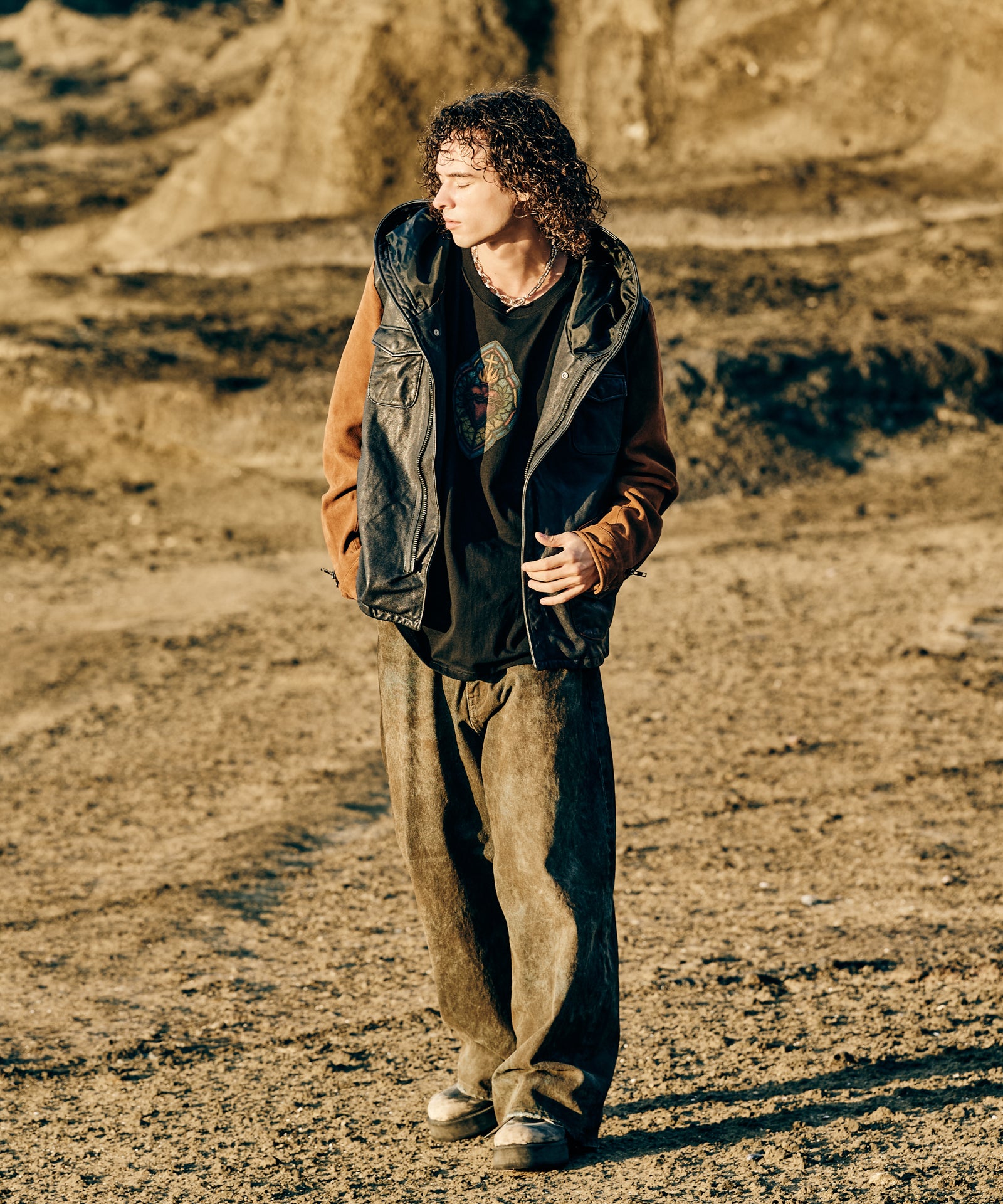 H:175 / C:83 / W:66 / H:87 着用サイズ:M