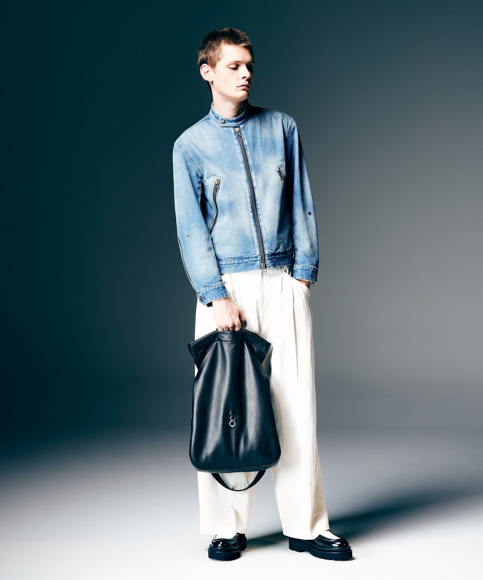 H:187 / C:92 / W:74 / H:91 着用サイズ:M