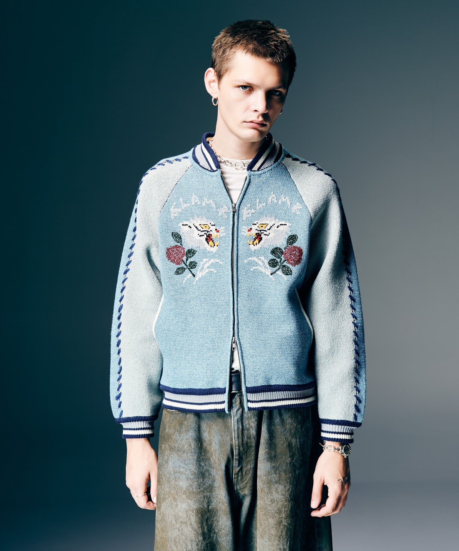 H:187 / C:92 / W:74 / H:91 着用サイズ:M