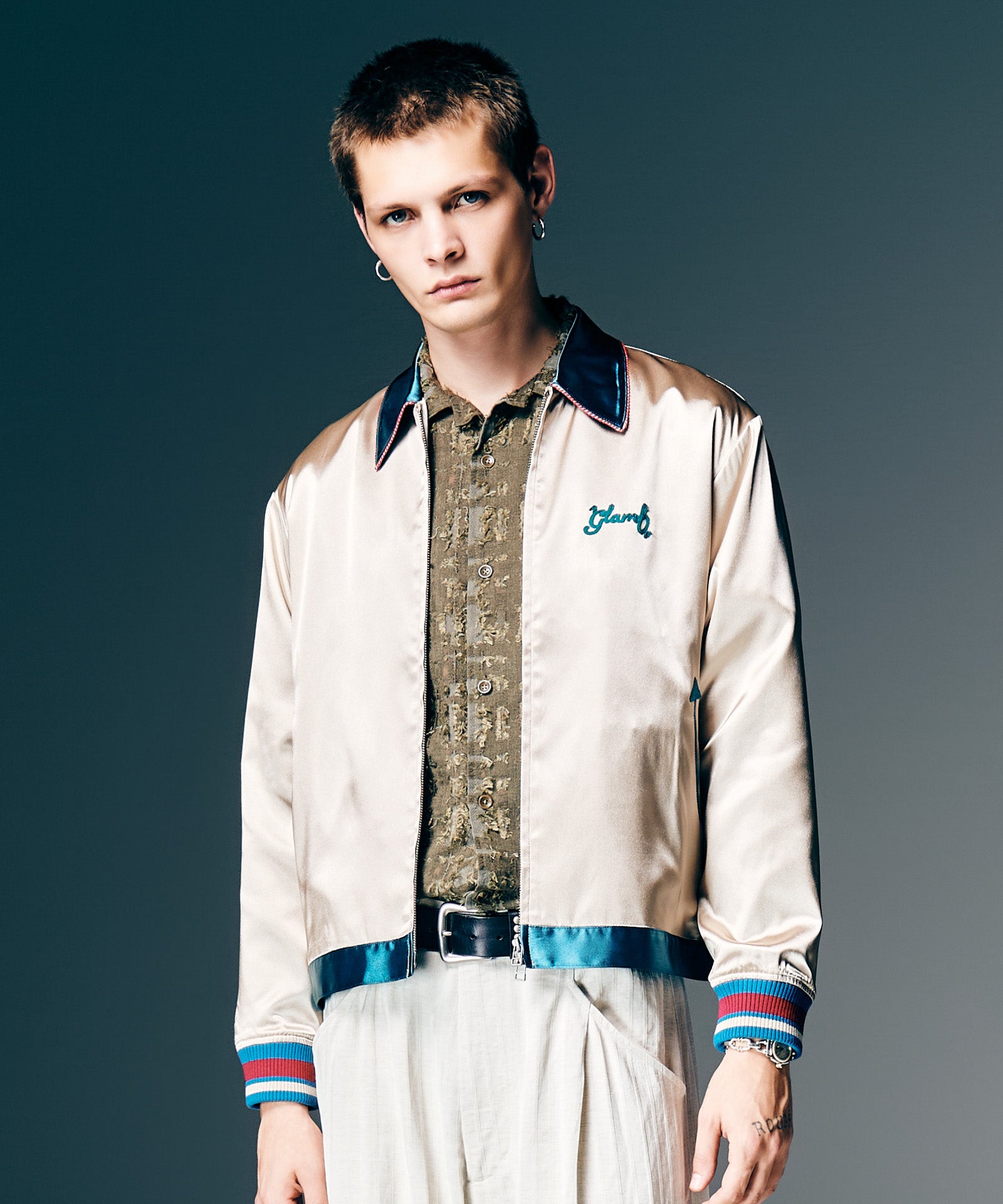 쇼트 새틴 재킷 / 쇼트 새틴 재킷