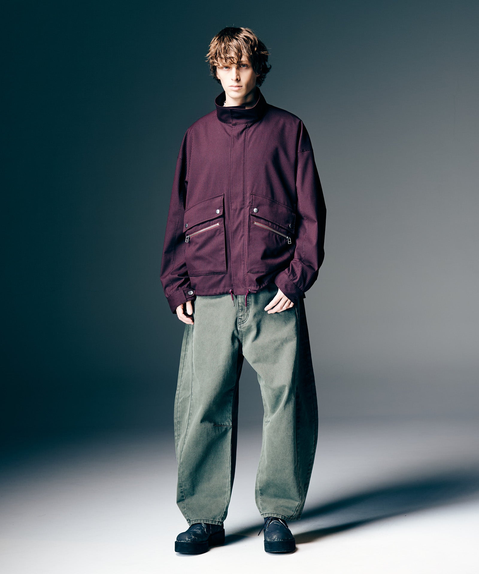 H:186 / C:89 / W:71 / H:92 着用サイズ:L