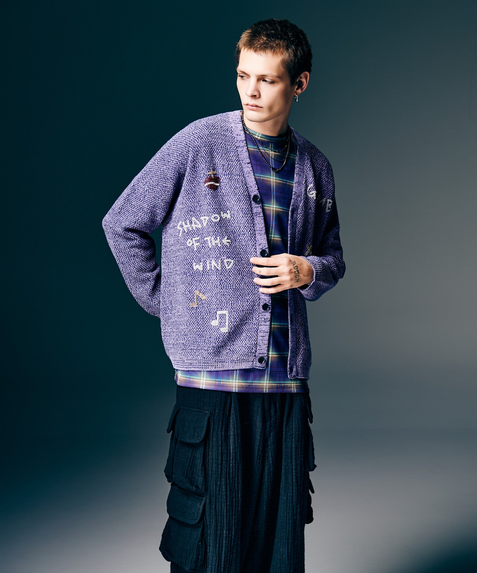 H:187 / C:92 / W:74 / H:91 着用サイズ:L