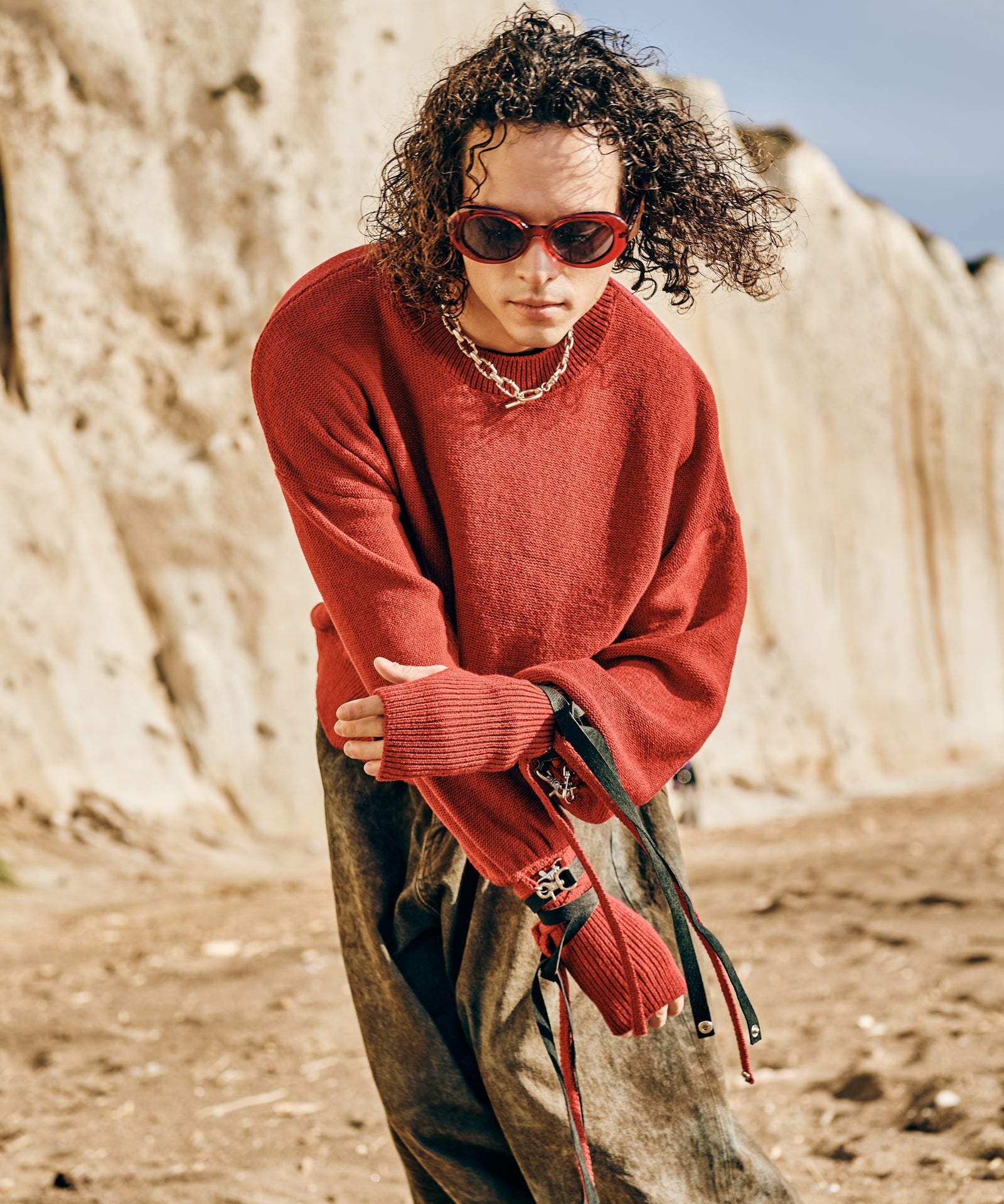 GB0126/KNT05 : Blow Creed Knit / ブロウクリードニット | glamb