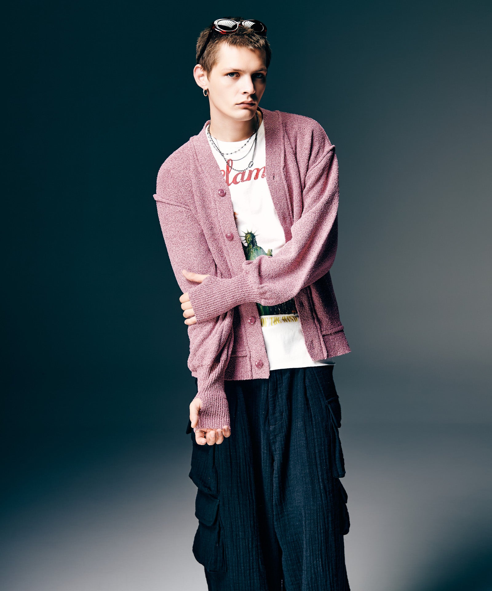 H:187 / C:92 / W:74 / H:91 着用サイズ:L