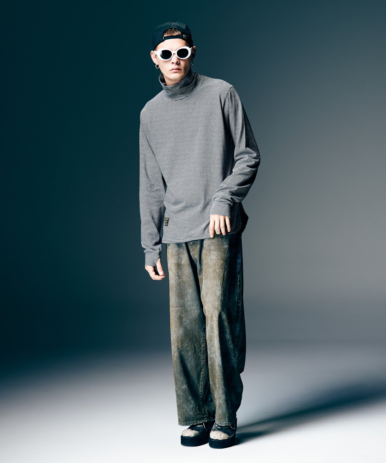 H:187 / C:92 / W:74 / H:91 着用サイズ:L