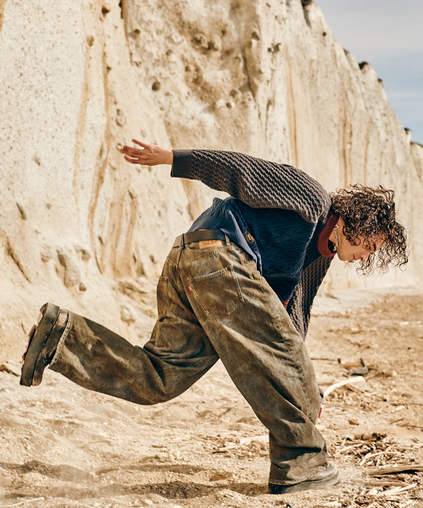 H:175 / C:83 / W:66 / H:87 着用サイズ:L