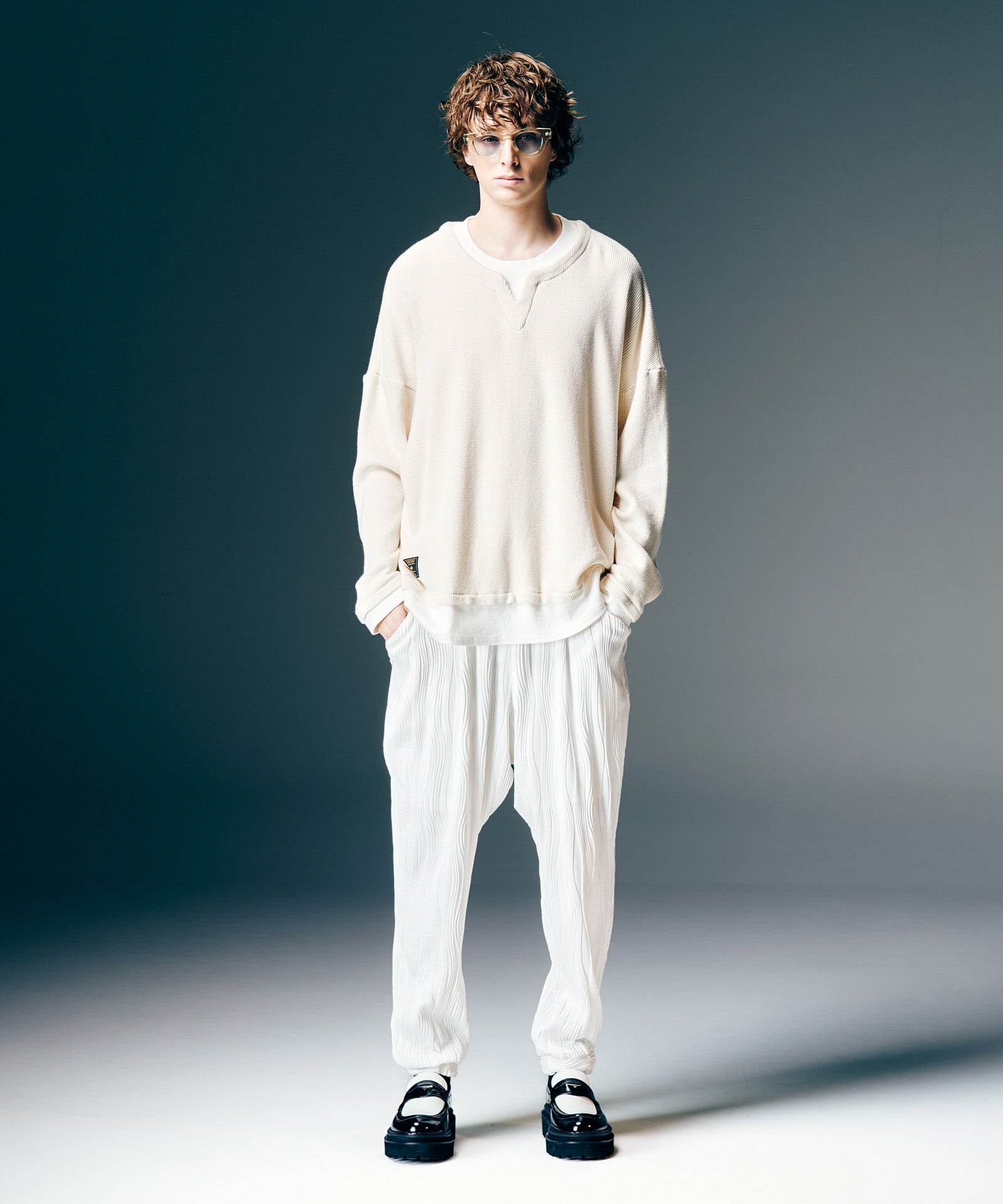 GB0126/P06 : Willow Crepe Pants / ウィロークレープパンツ – glamb