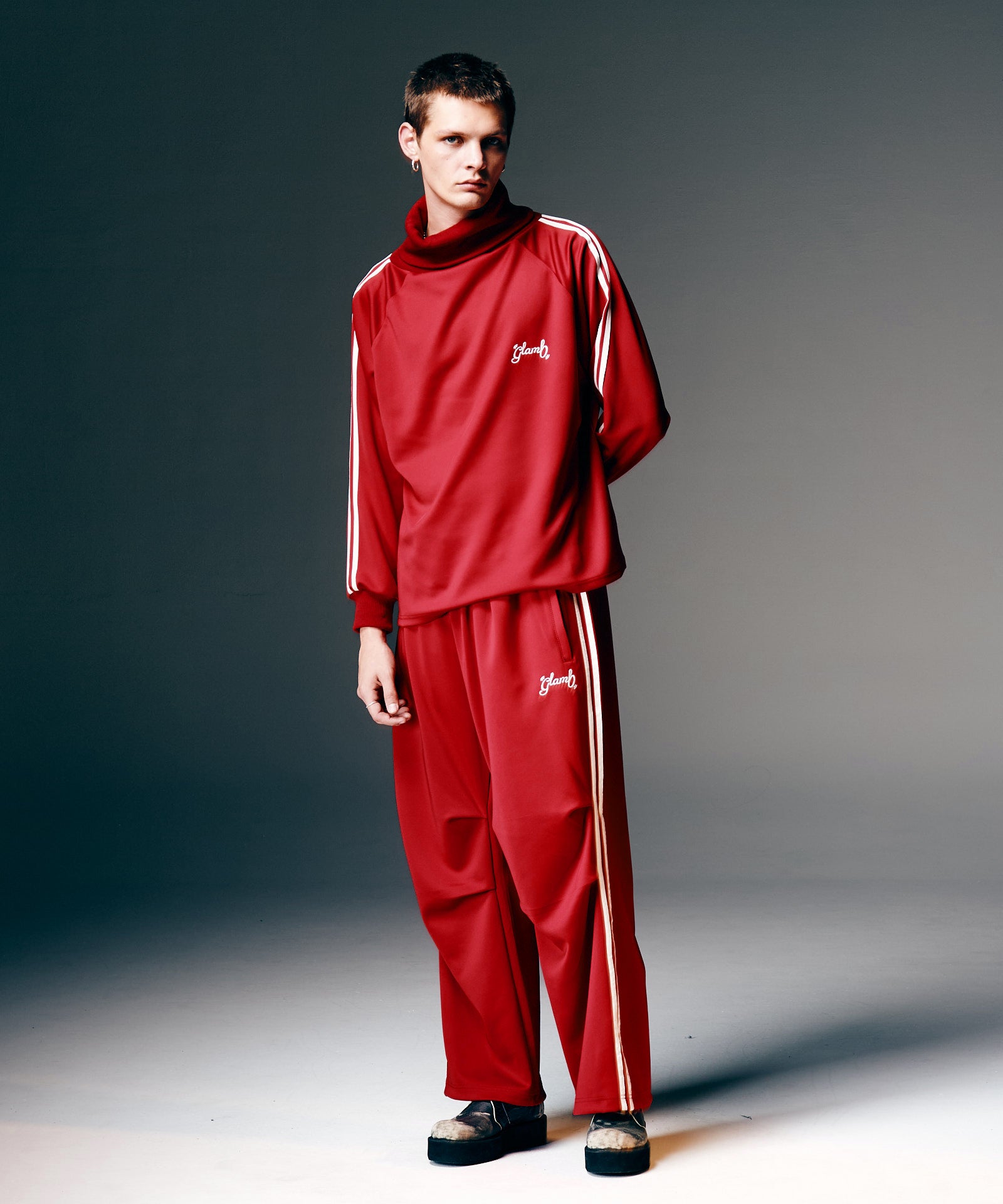 H:187 / C:92 / W:74 / H:91 着用サイズ:L