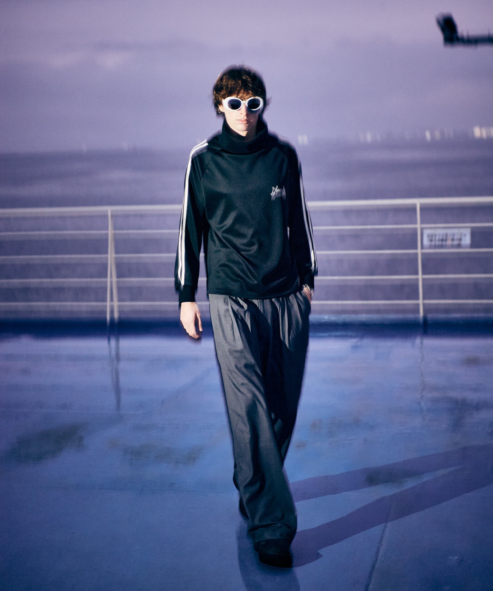 H:186 / C:89 / W:71 / H:92 着用サイズ:L