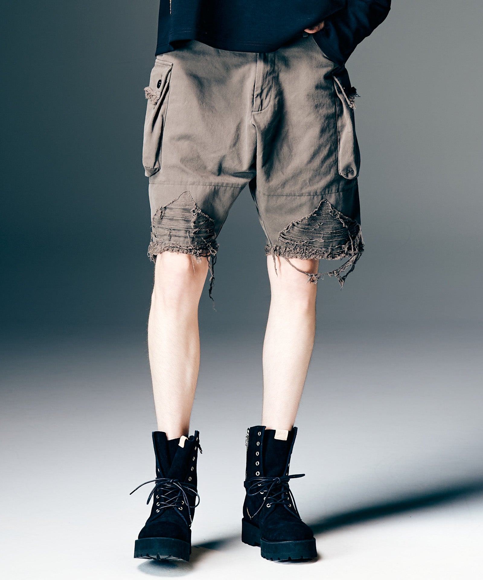 2026 春 先行予約 2月上旬〜中旬入荷予定 glamb グラム Crush Cargo Shorts ショートパンツ 送料無料 キャンセル不可 atfpts glamb All – ページ 8 – glamb Online Store