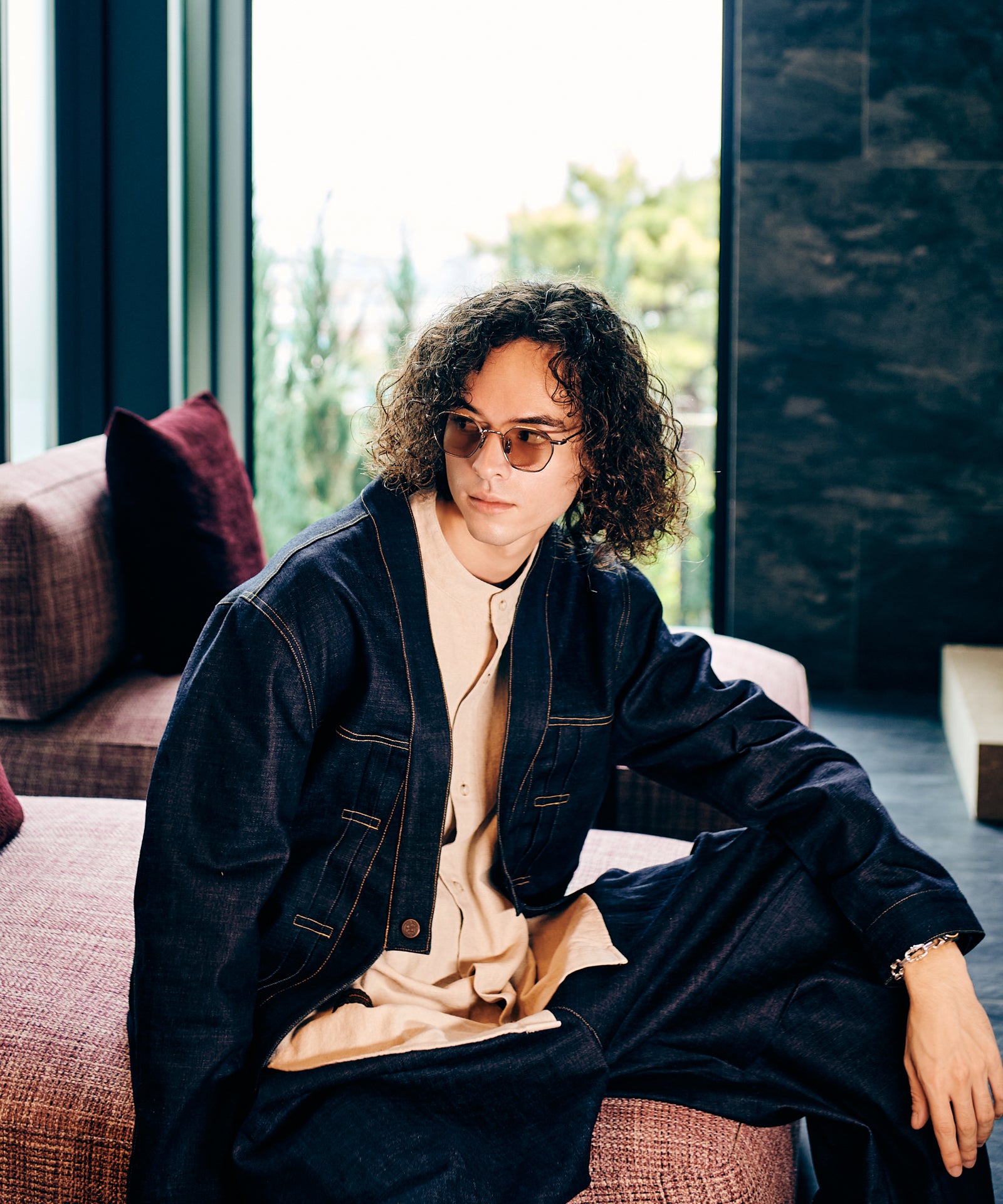 H:175 / C:83 / W:66 / H:87 着用サイズ:L