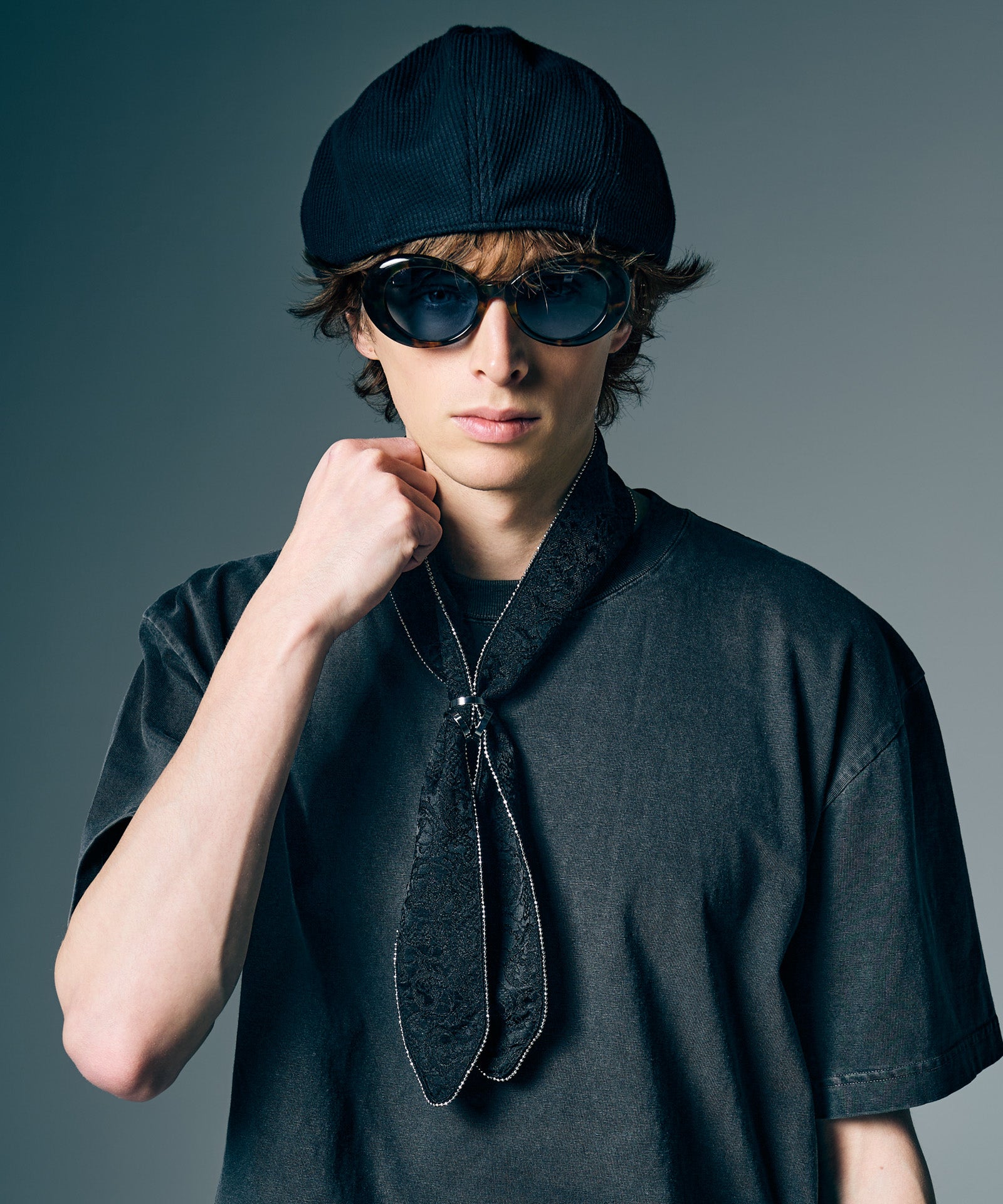 GB0226/AC11 : Studs Line Scarf / スタッズラインスカーフ | glamb