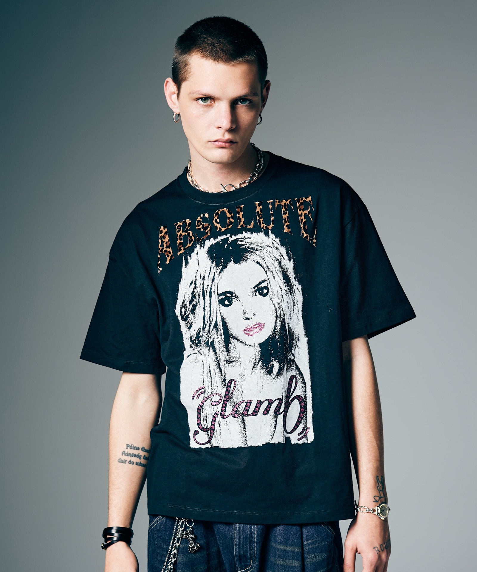 H:187 / C:92 / W:74 / H:91 着用サイズ:L