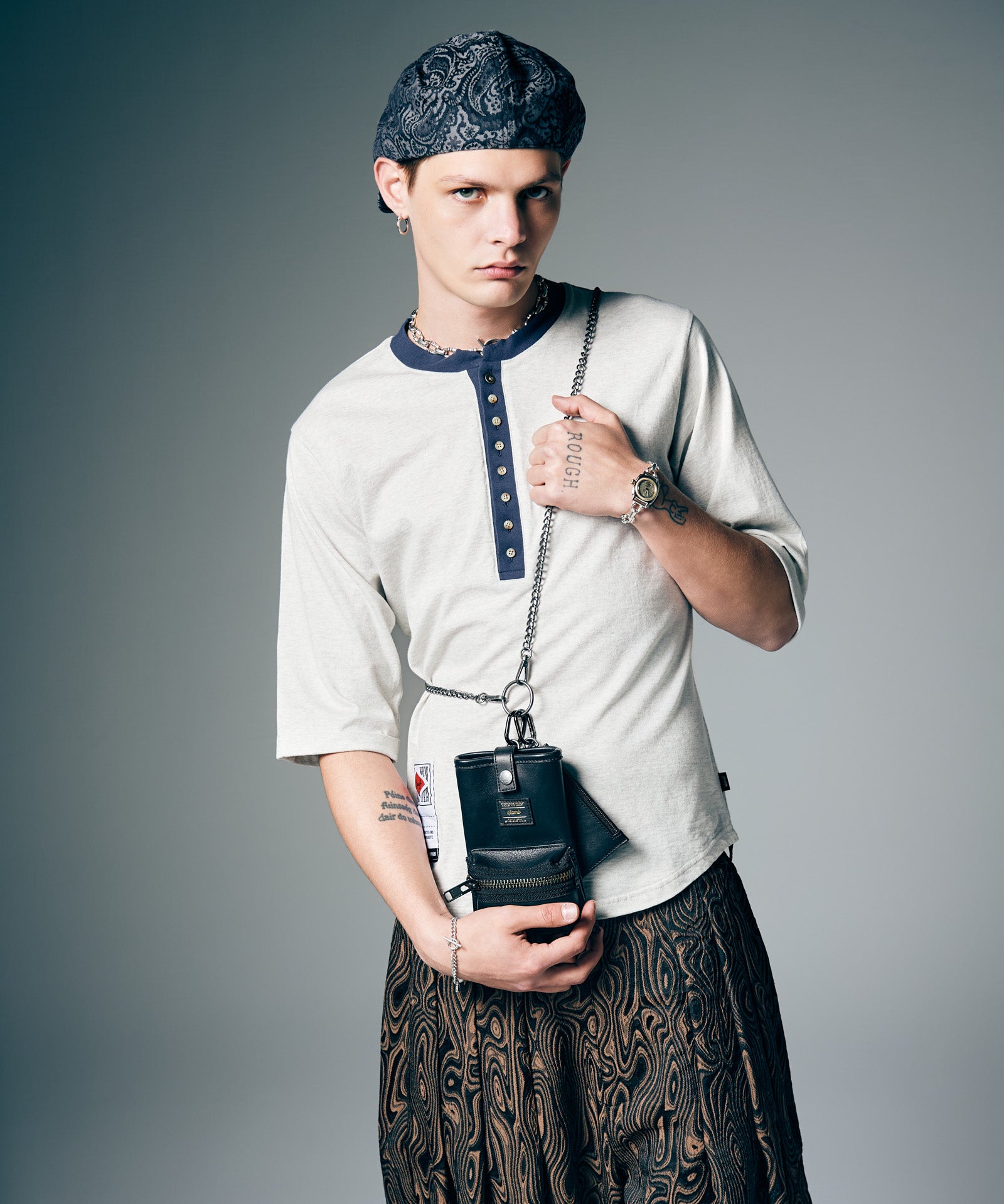 H:187 / C:92 / W:74 / H:91 着用サイズ:M