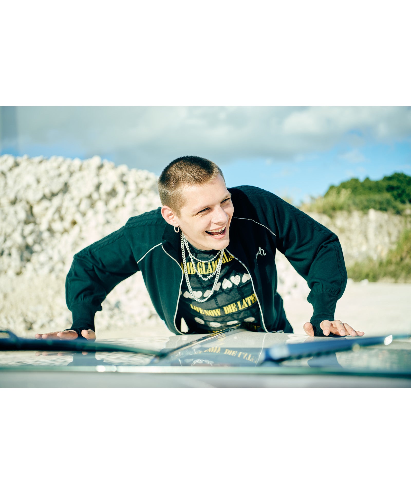 H:187 / C:92 / W:74 / H:91 着用サイズ:M