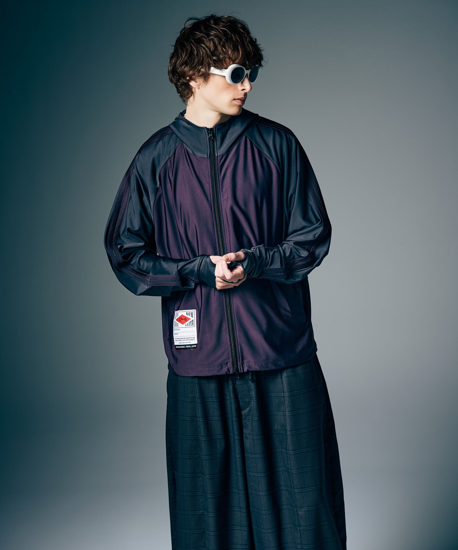 H:186 / C:89 / W:71 / H:92 着用サイズ:L