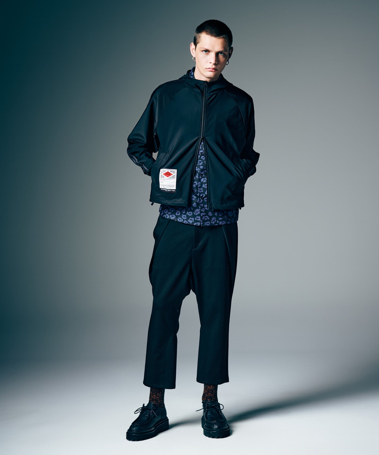 H:187 / C:92 / W:74 / H:91 着用サイズ:M