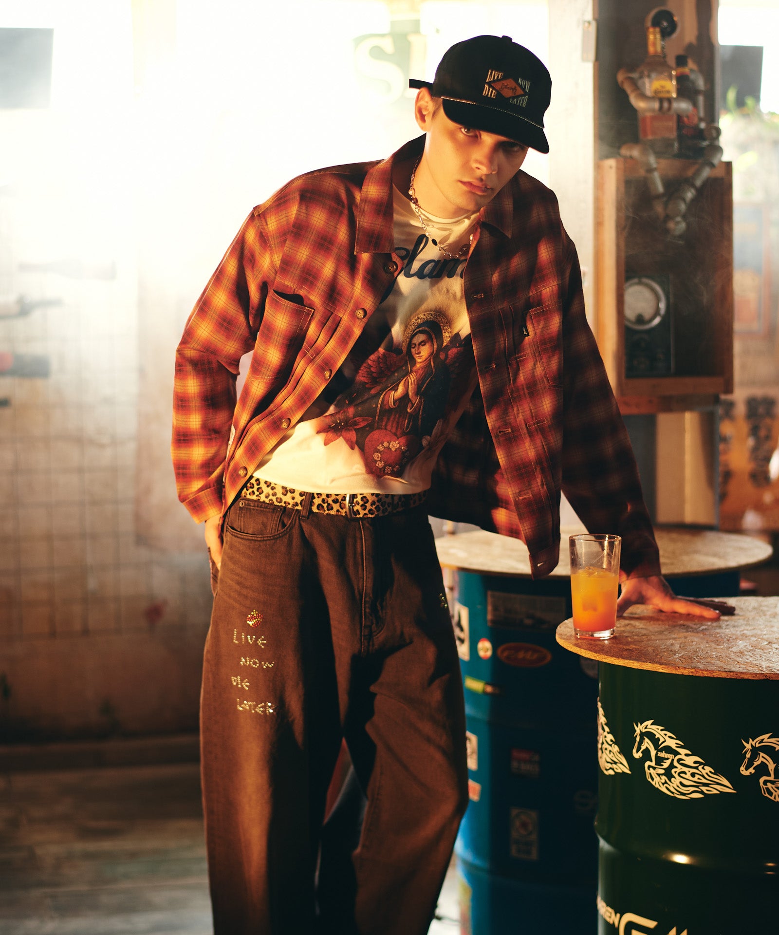 H:187 / C:92 / W:74 / H:91 着用サイズ:L