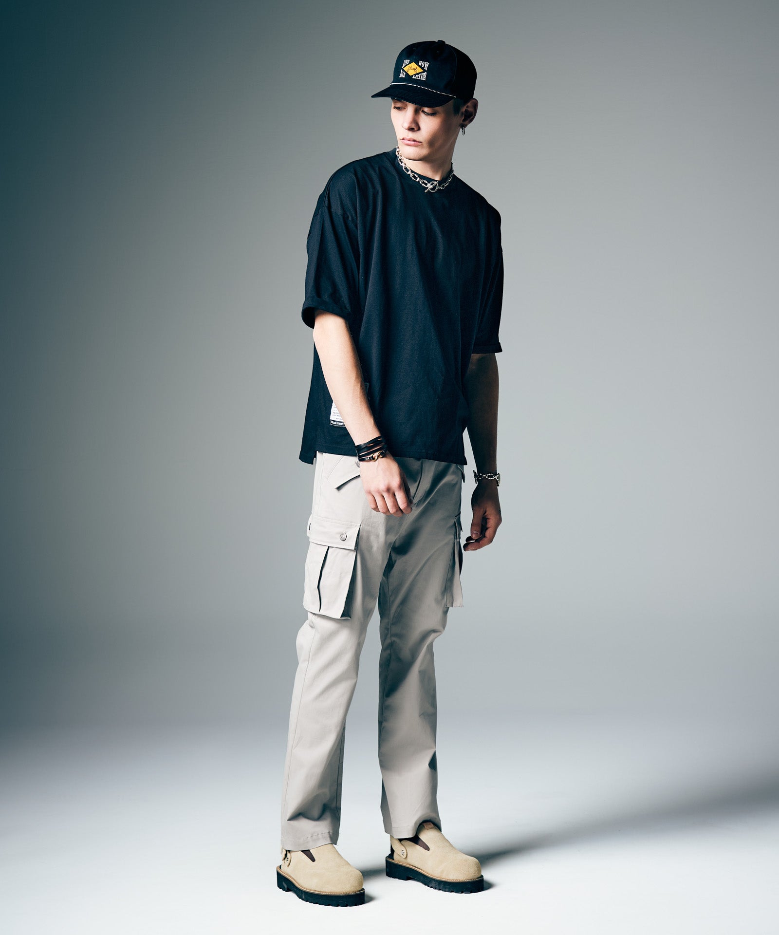 H:187 / C:92 / W:74 / H:91 着用サイズ:M