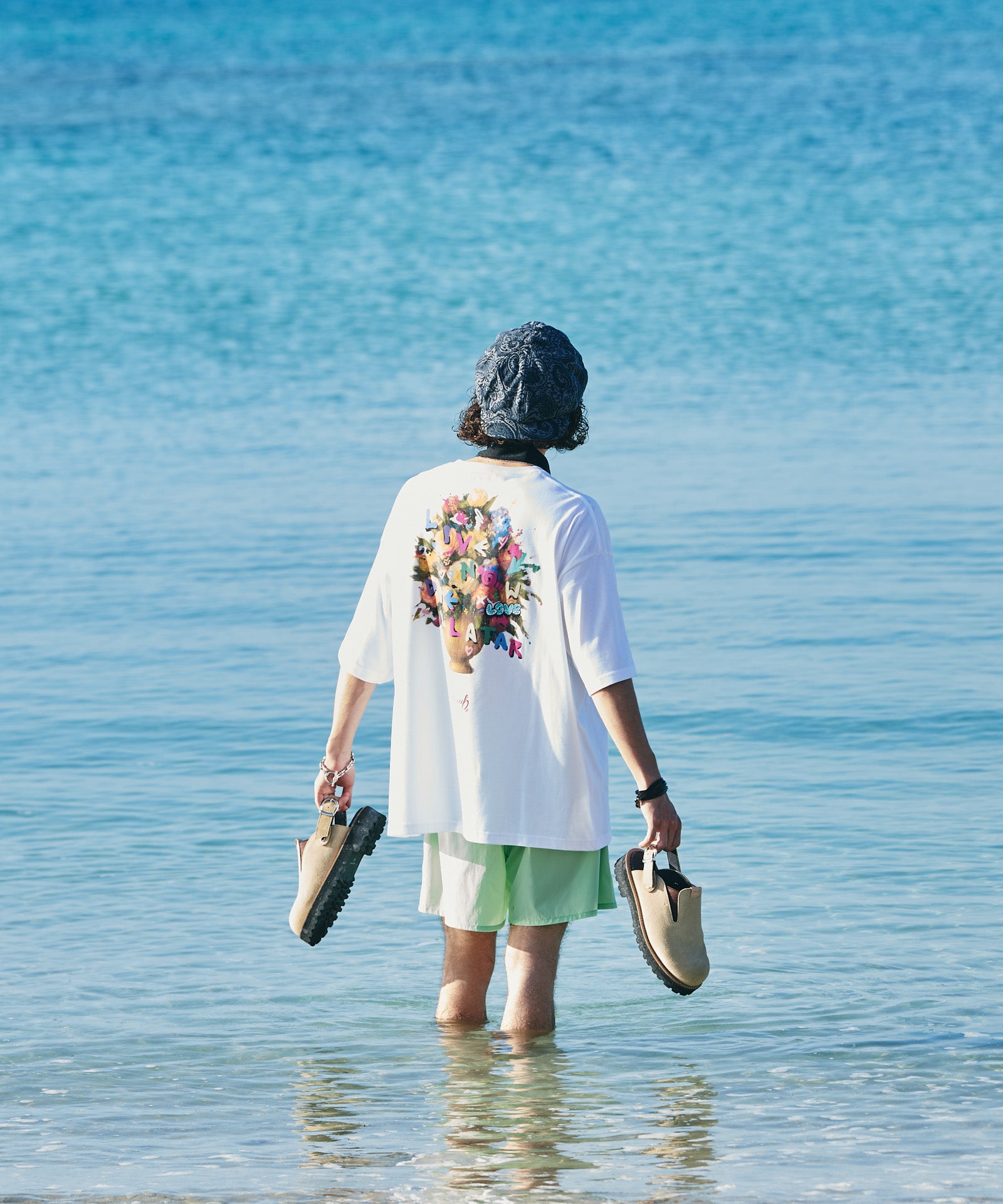 GB0226/CS19 : Flower Graffiti T-Shirt / フラワーグラフィティT