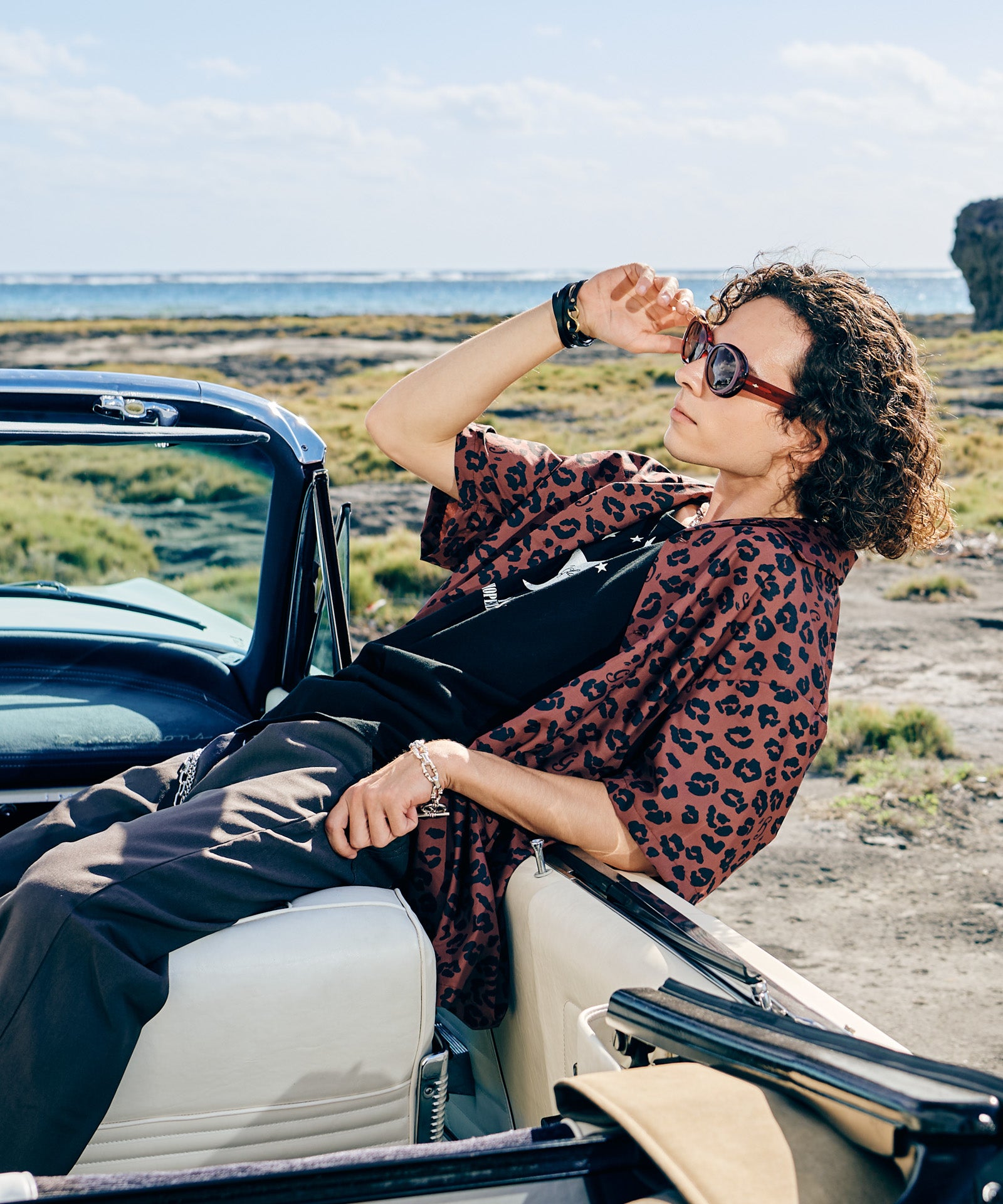 H:175 / C:83 / W:66 / H:87 着用サイズ:L