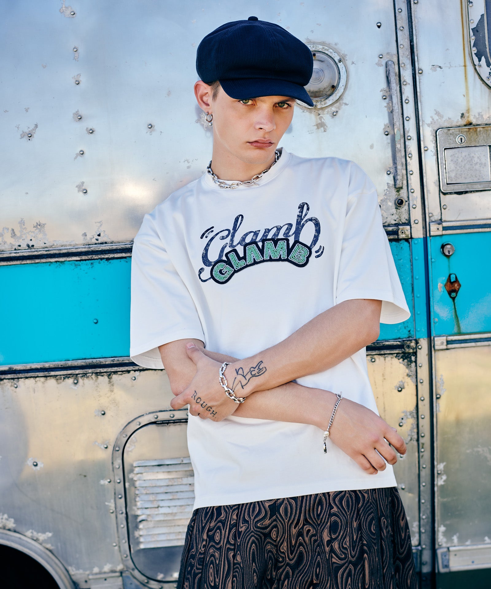 Glitter Logo T-Shirt / グリッターロゴTシャツ