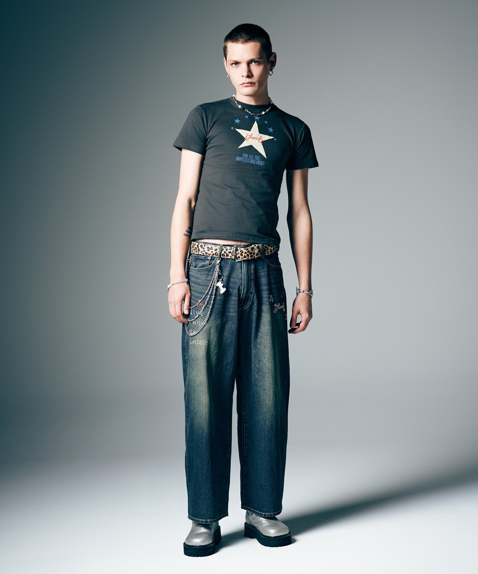 H:187 / C:92 / W:74 / H:91 着用サイズ:S