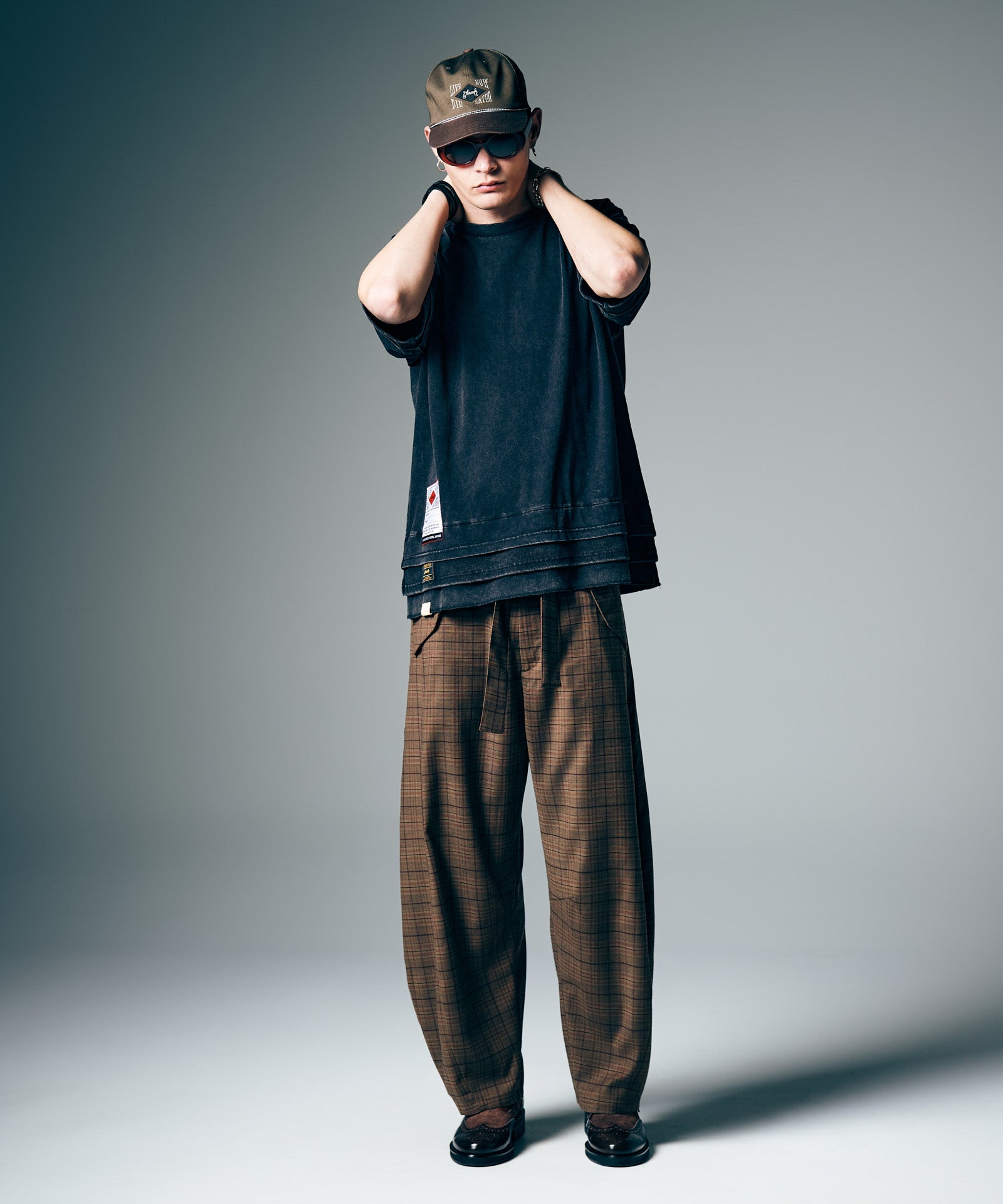 GB0226/P06 : Marble Pleats Cropped Pants / マーブルプリーツ