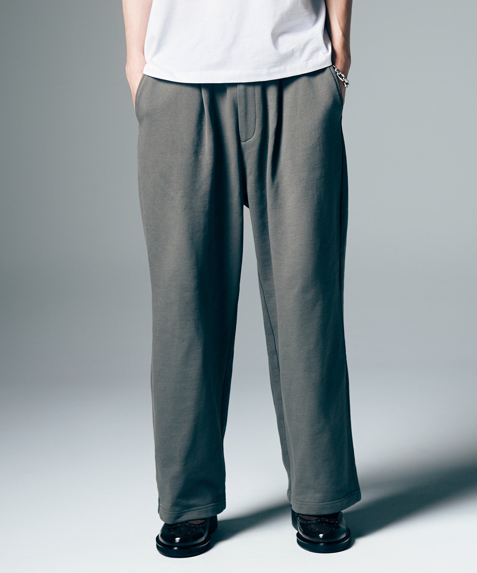 GB0226/P03 : Baggy Sweat Slacks / バギースウェットスラックス