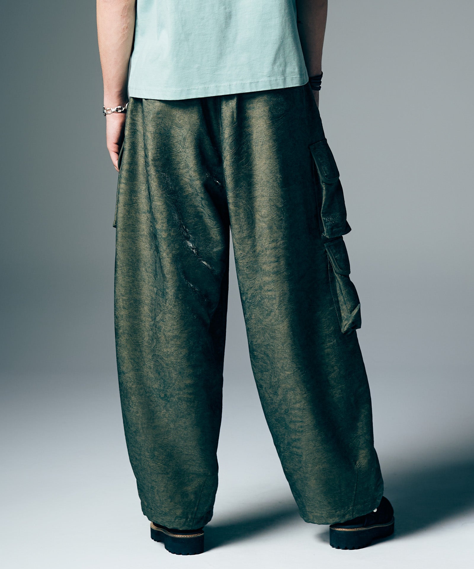 GB0226/P05 : Paisley Cargo Pants / ペイズリーカーゴパンツ | glamb