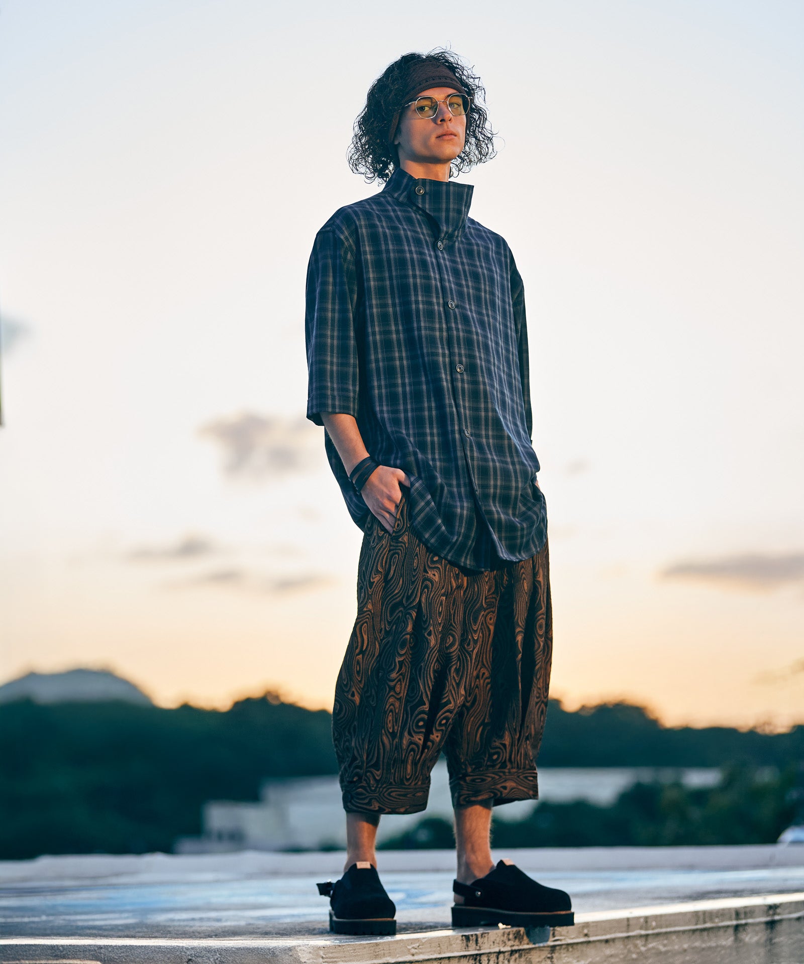 GB0226/P06 : Marble Pleats Cropped Pants / マーブルプリーツ