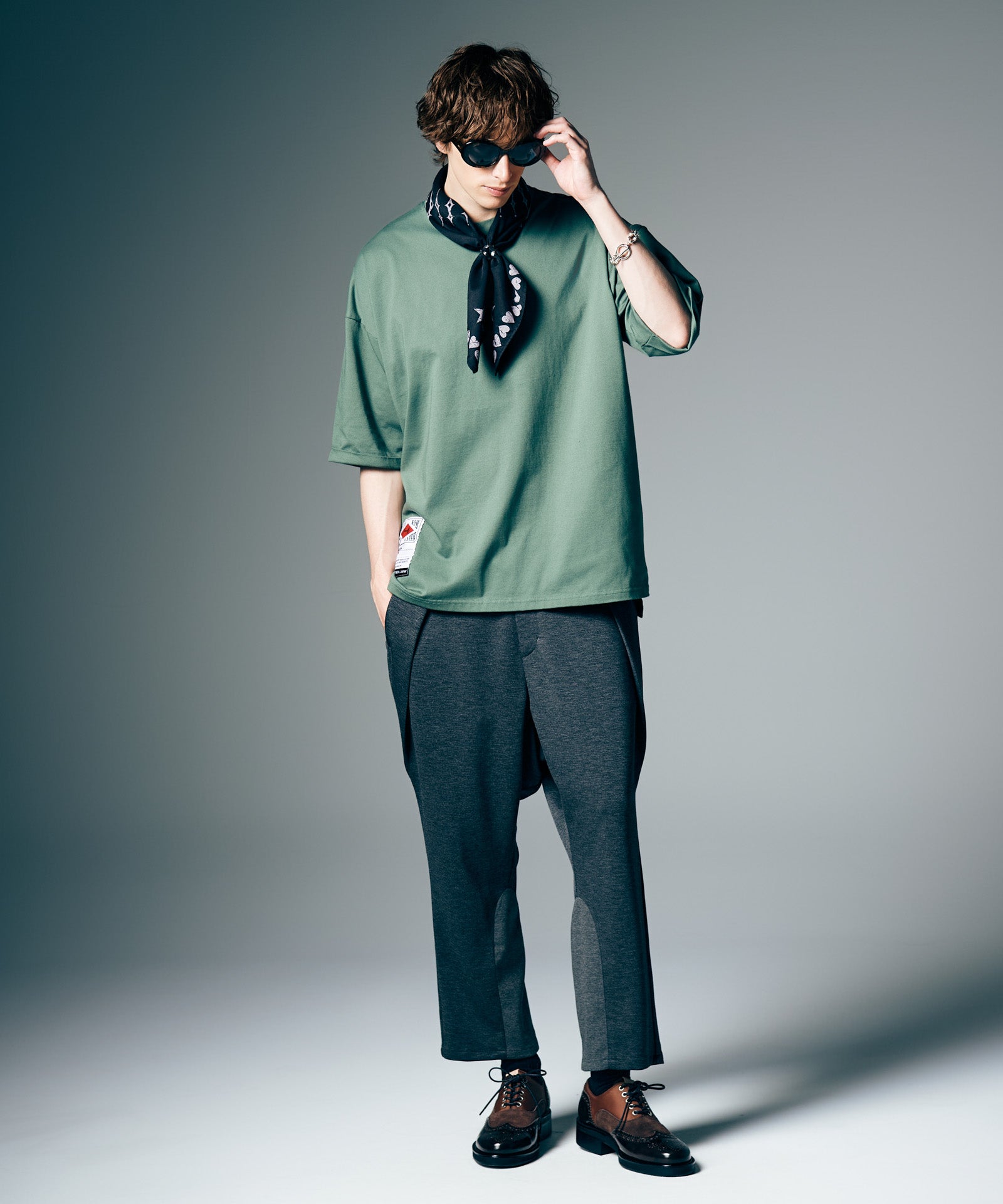 GB0226/P11 : Waist Tuck Cropped Pants / ウエストタッククロップド