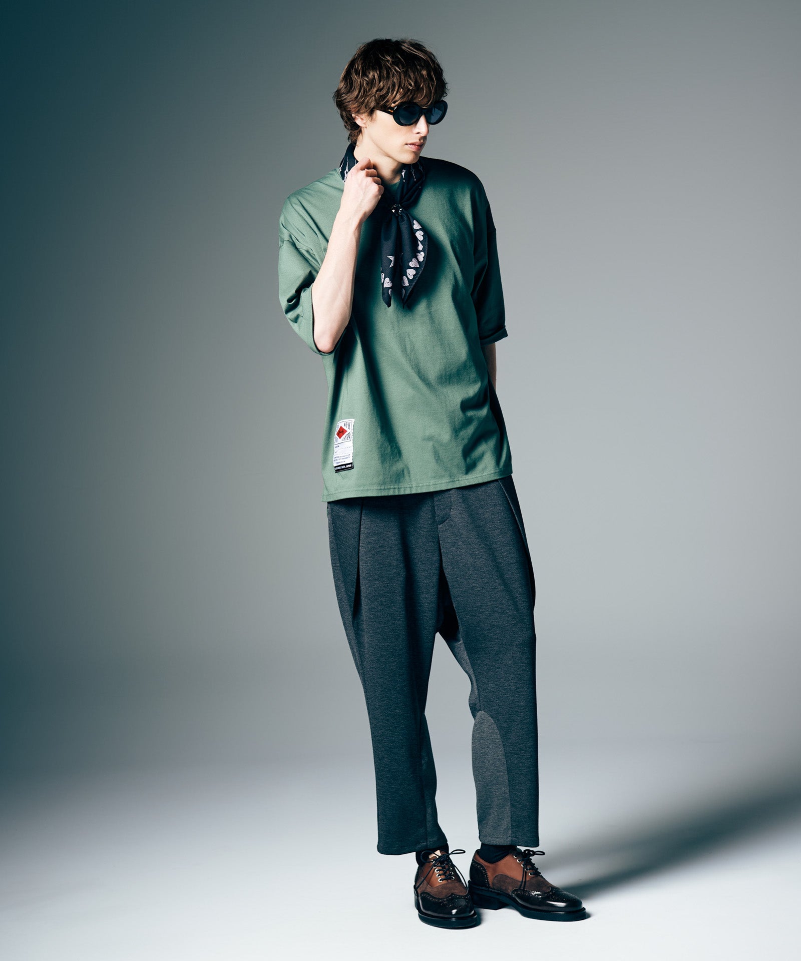 GB0226/P11 : Waist Tuck Cropped Pants / ウエストタッククロップド