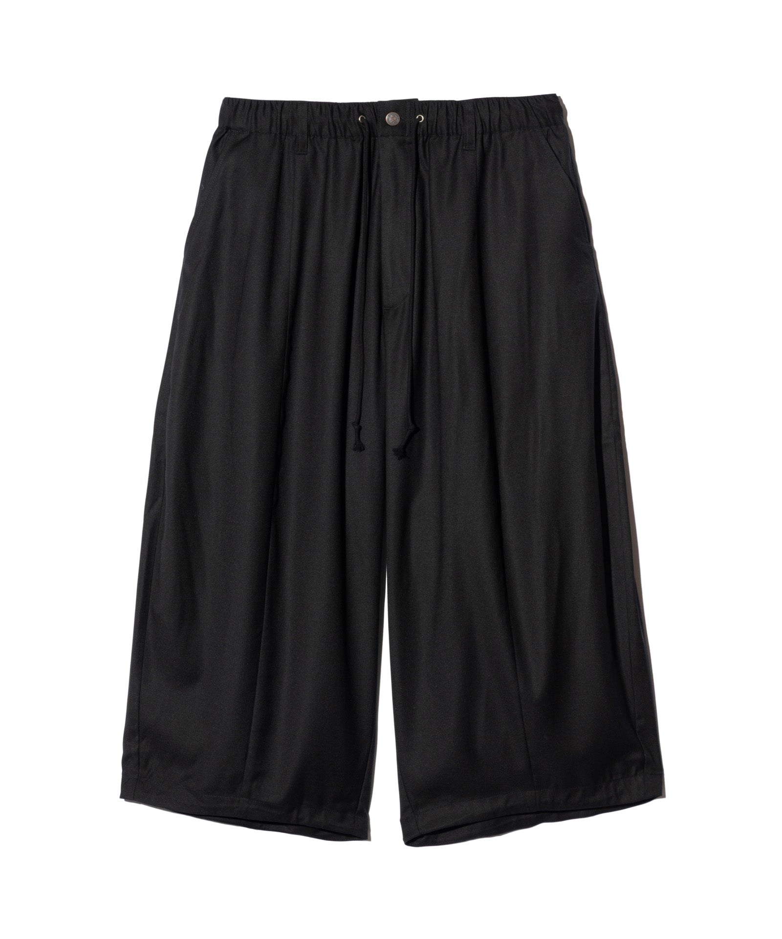 GB0226/P13 : Balloon Cropped Slacks | glamb Online Store