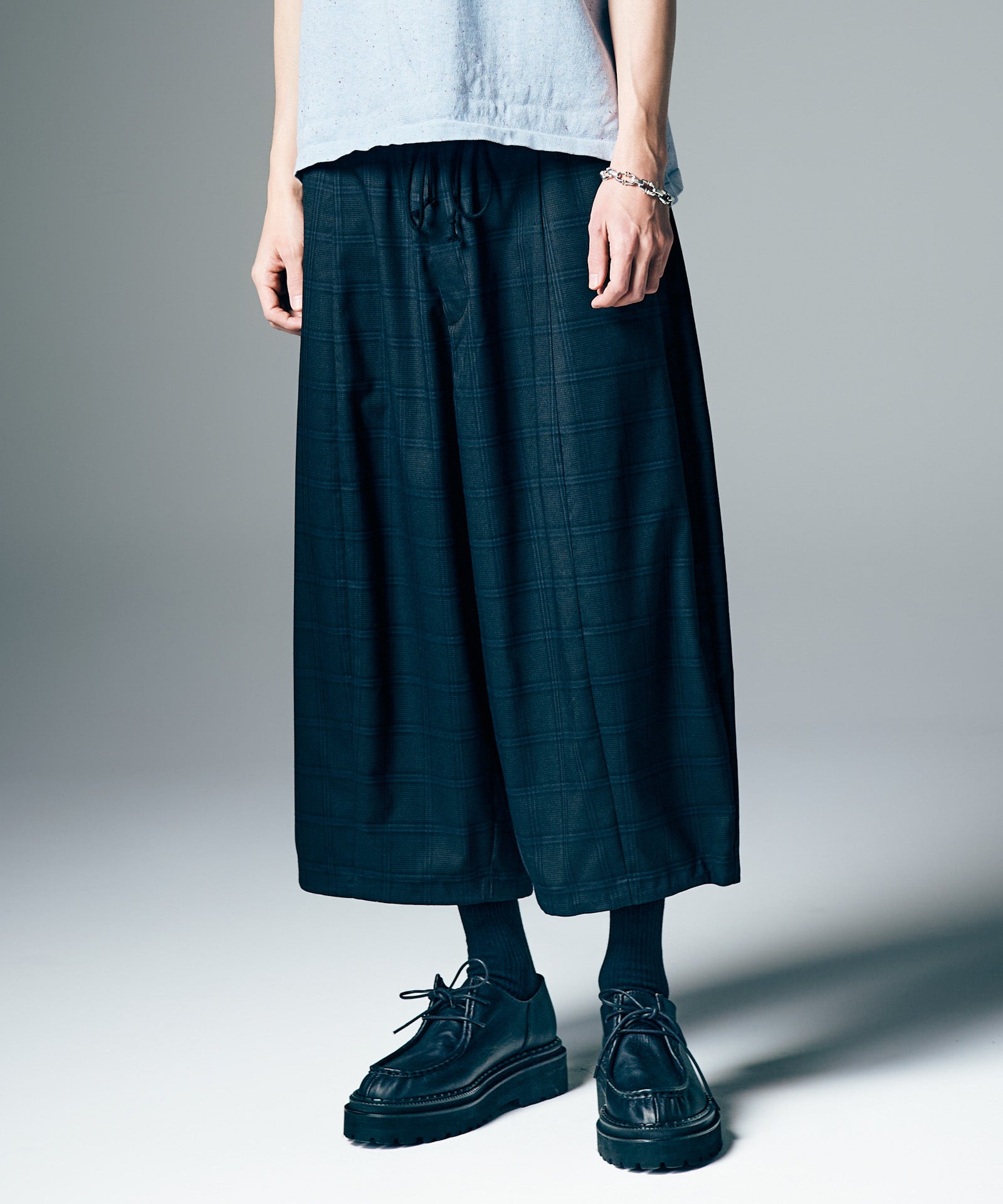 GB0226/P13 : Balloon Cropped Slacks / バルーンクロップドスラックス