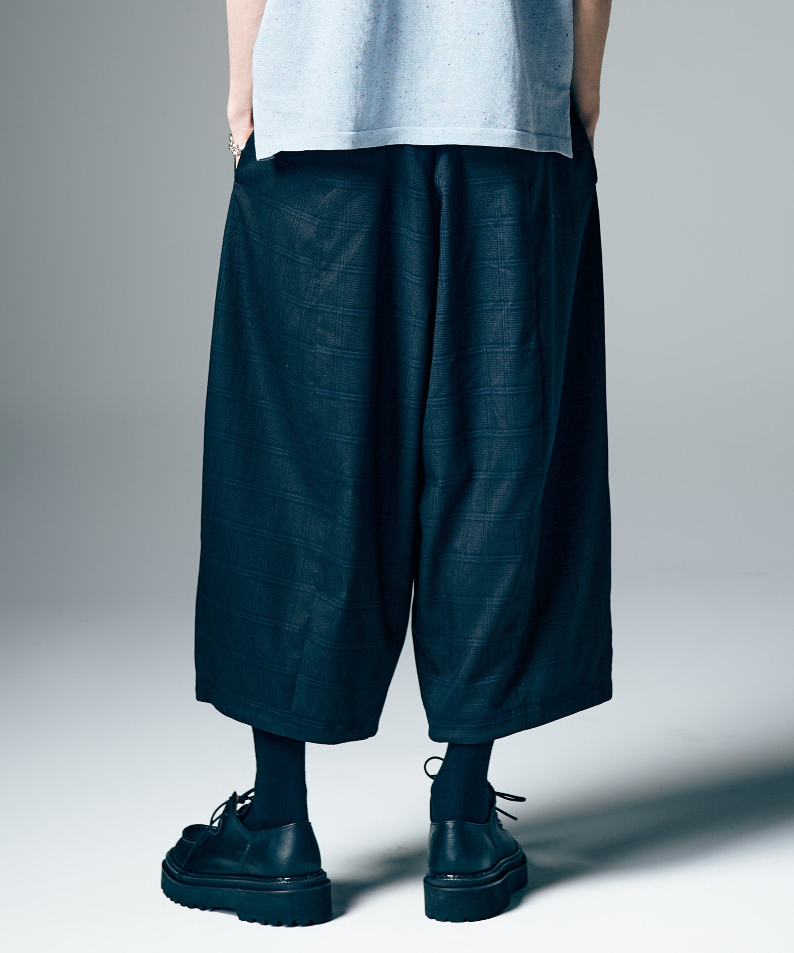 GB0226/P13 : Balloon Cropped Slacks / バルーンクロップドスラックス