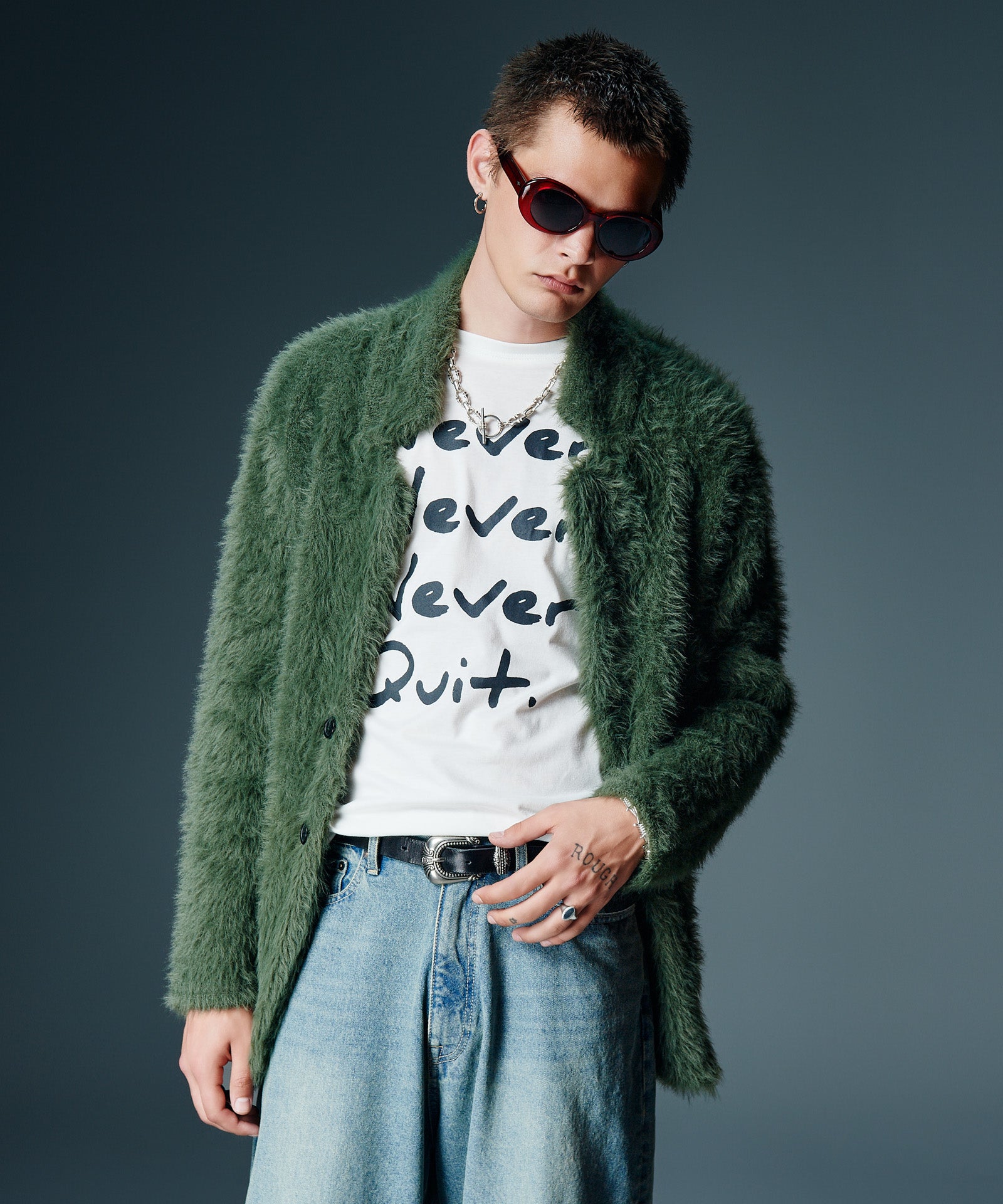 GB0326/CH06 : Never Quit Cutsew / ネバークイットカットソー | glamb