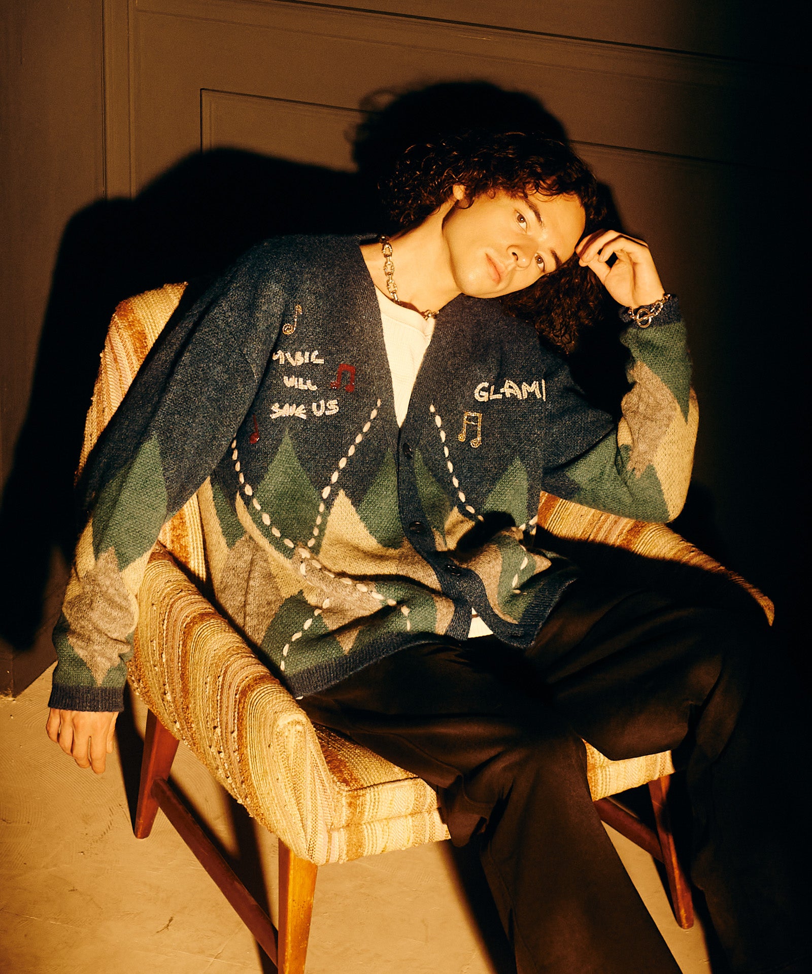 GB0326/KNT01 : Beadswork Argyle Cardigan / ビーズワークアーガイル