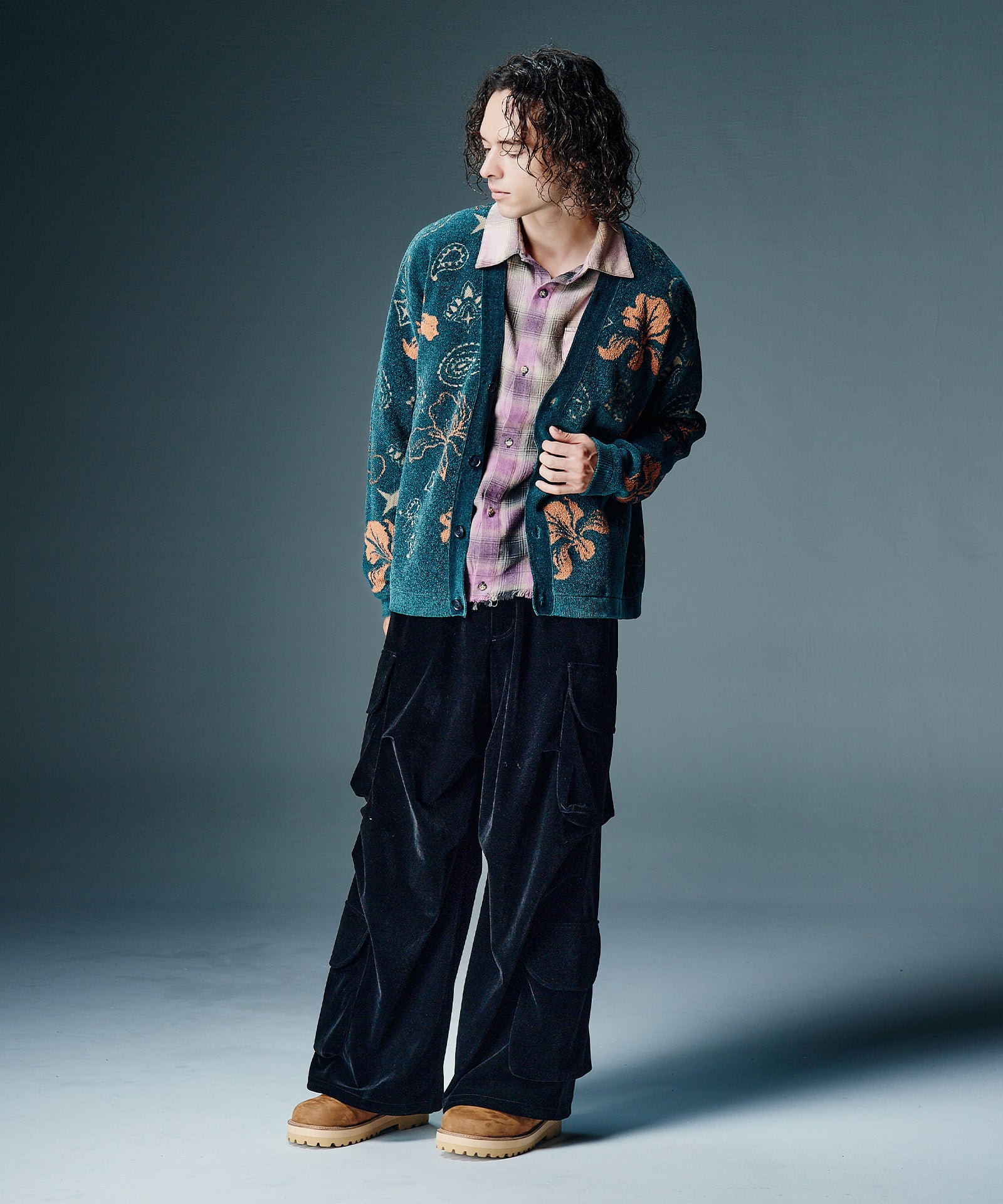 GB0326/KNT06 : Flower Paisley Cardigan / フラワーペイズリー