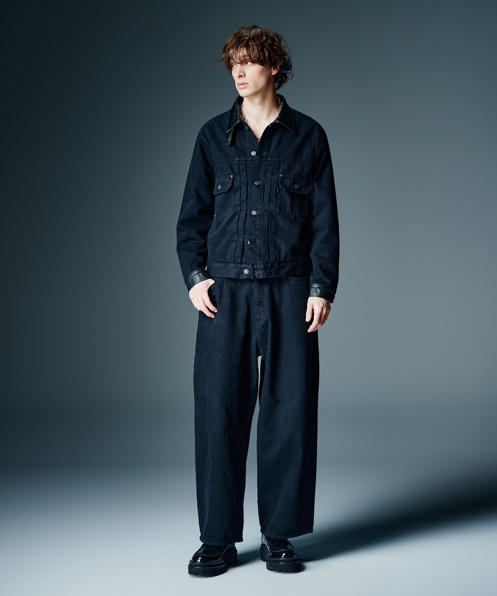 GB0326/P08 : Leather Combination Wide Denim / レザー