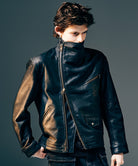 H:175 / C:82 / W:64 / H:83 着用サイズ:M