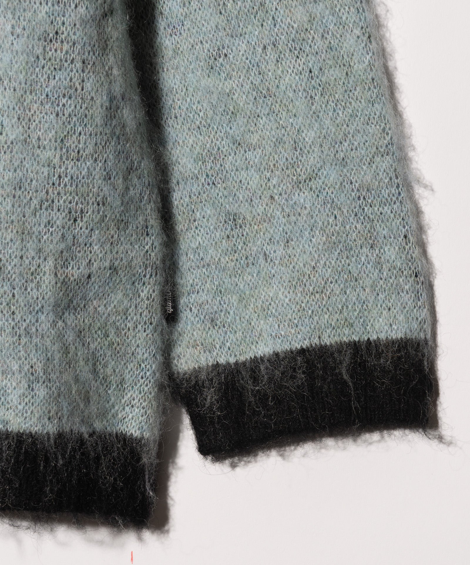GB0425/KNT01 : Rebirth Cardigan / リバースカーディガン | glamb
