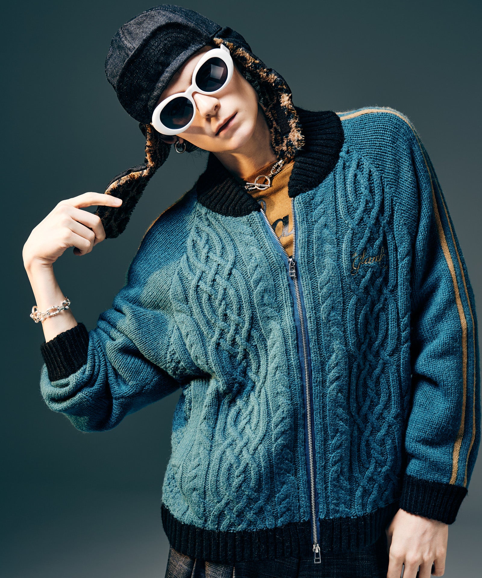 GB0425/KNT07 : Knit Line Jersey / ニットラインジャージー | glamb
